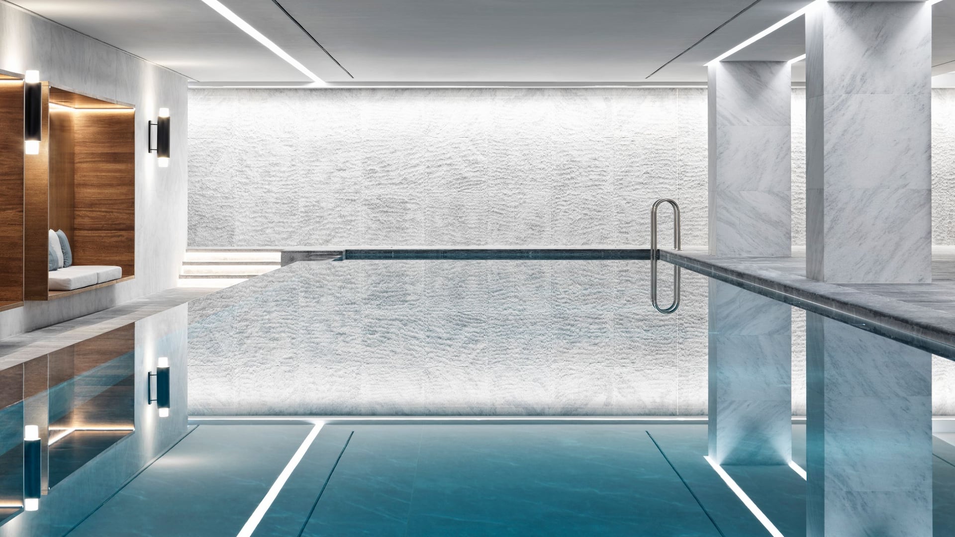 Grand Hyatt Athens Spa Pool