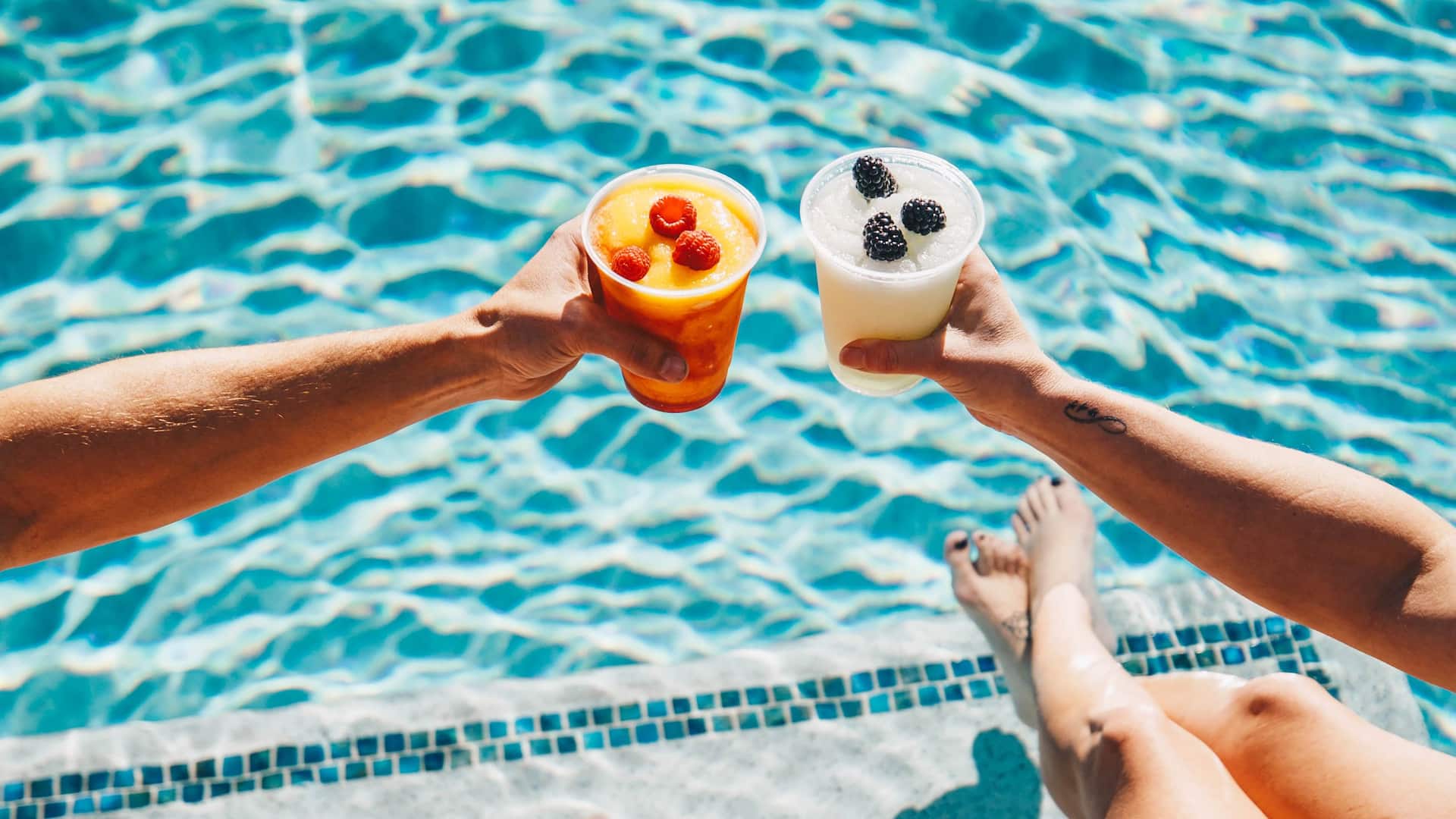 Hyatt Regency Scottsdale Resort & Spa at Gainey Ranch Couple Poolside Lunch