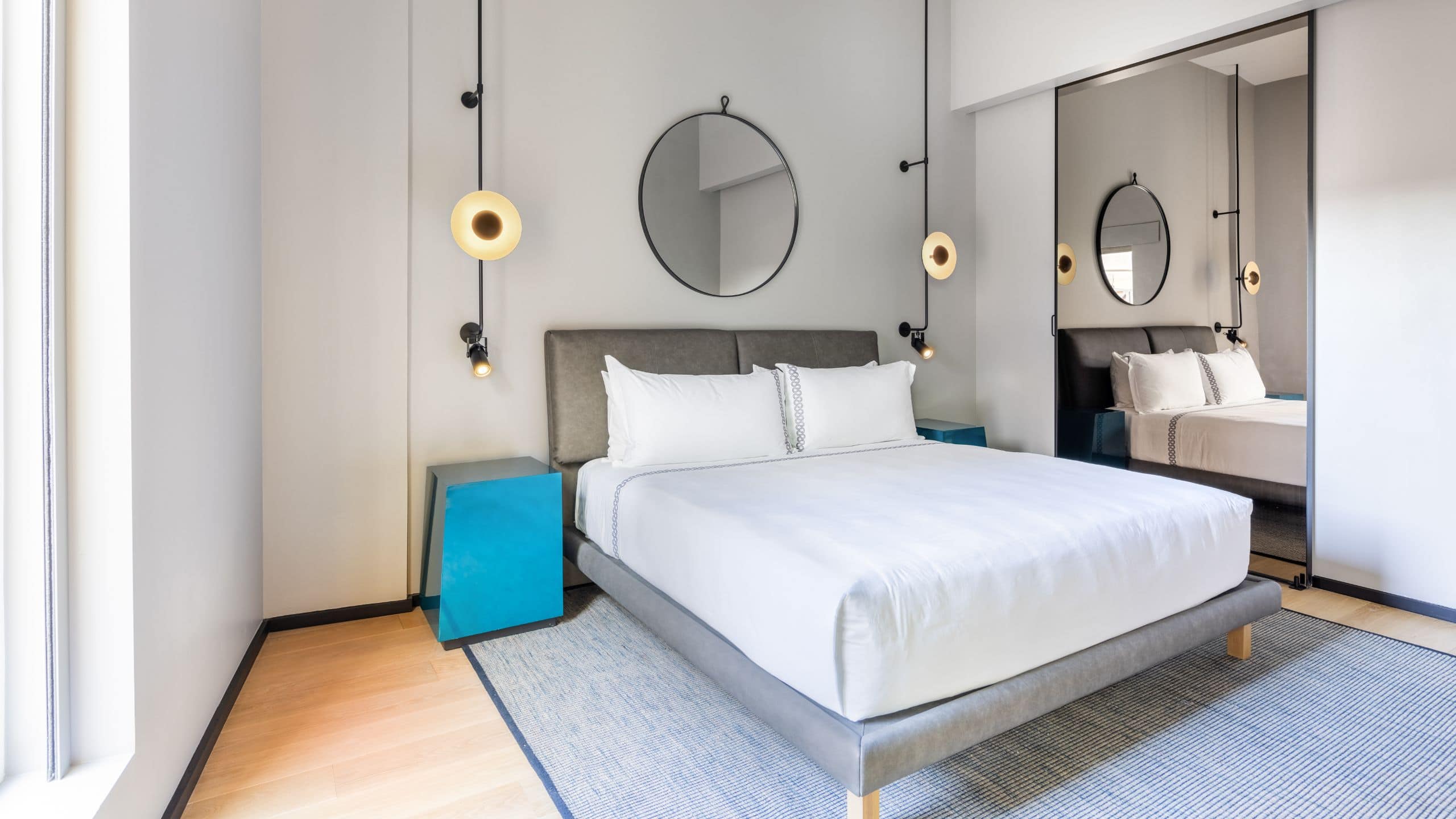 The Shay Ada King Suite Entry Bedroom