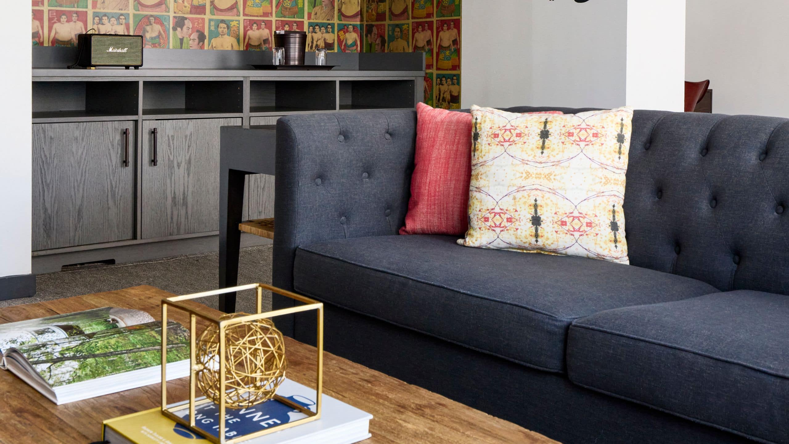 Hotel Kabuki King Loft Couch