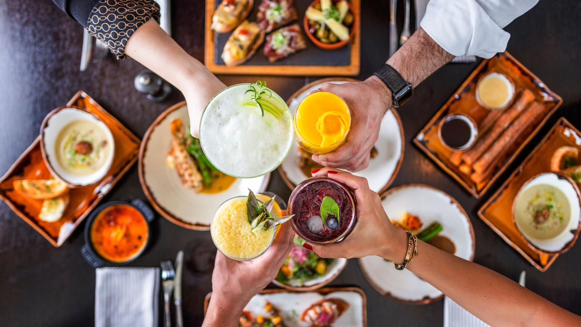 Hyatt Regency Oryx Doha The Cellar Lazy Brunch Drinks