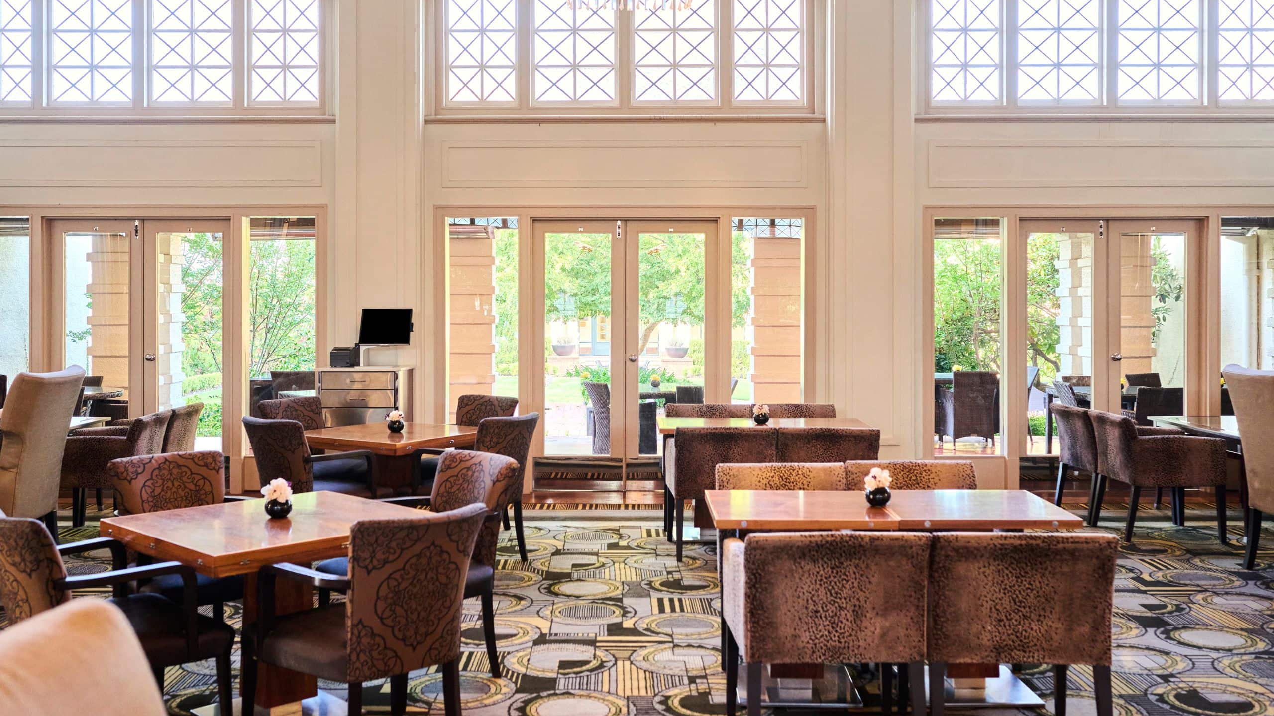 Hyatt Hotel Canberra - A Park Hyatt Hotel Tea Lounge