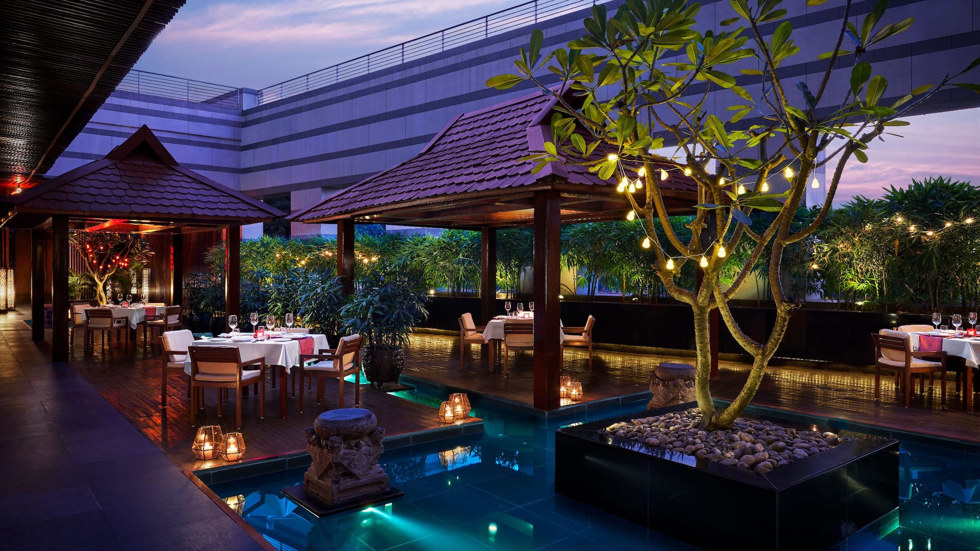 Grand Hyatt Mumbai Hotel & Residences China House Restaurant Pagoda Evening