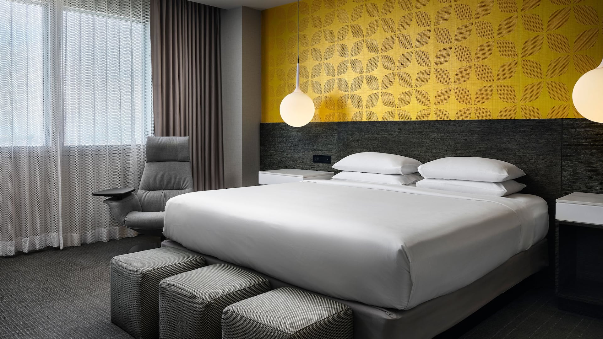 3 of 4 Hyatt Regency Los Angeles International Airport Regency Suite