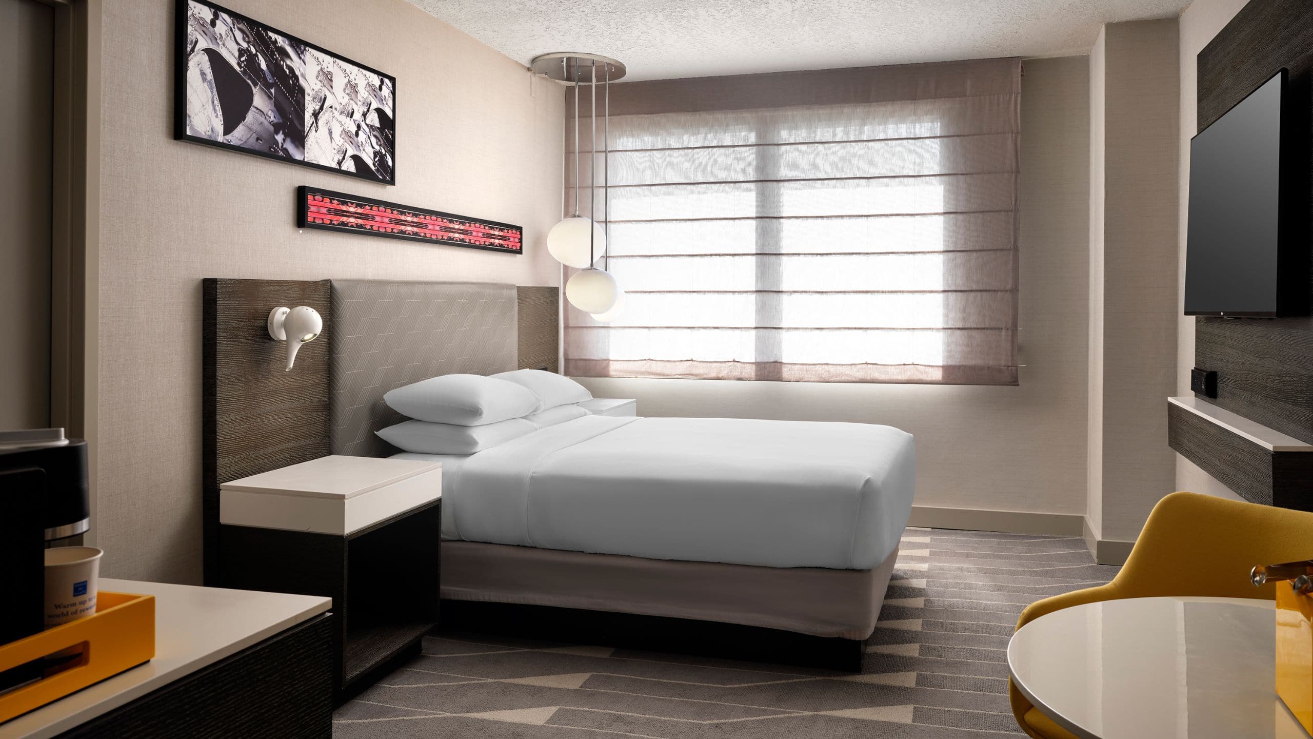 Hyatt Regency Los Angeles International Airport Suite Bedroom