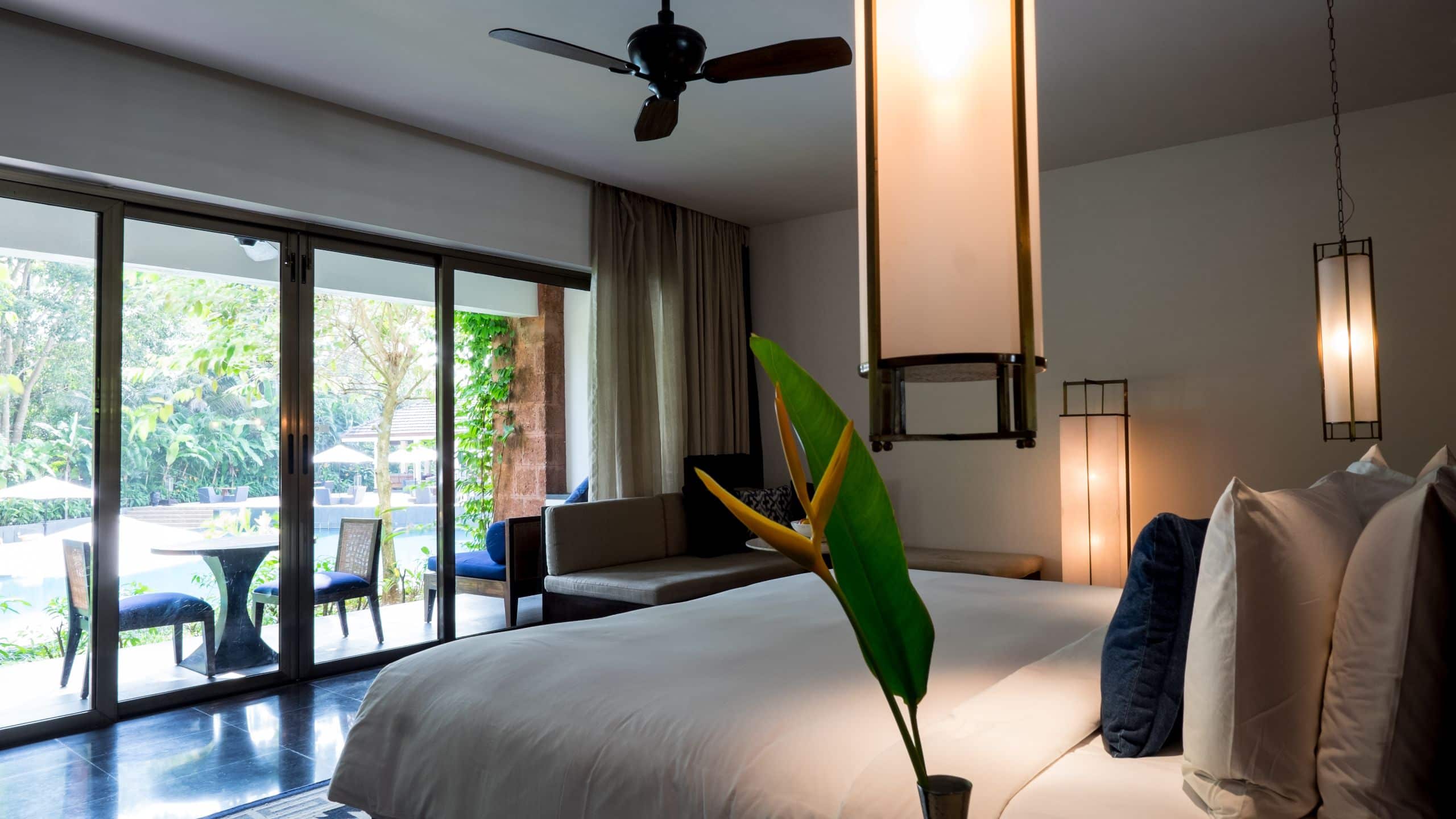 2 of 3 Alila Diwa Goa Club Guestroom Bed Seating