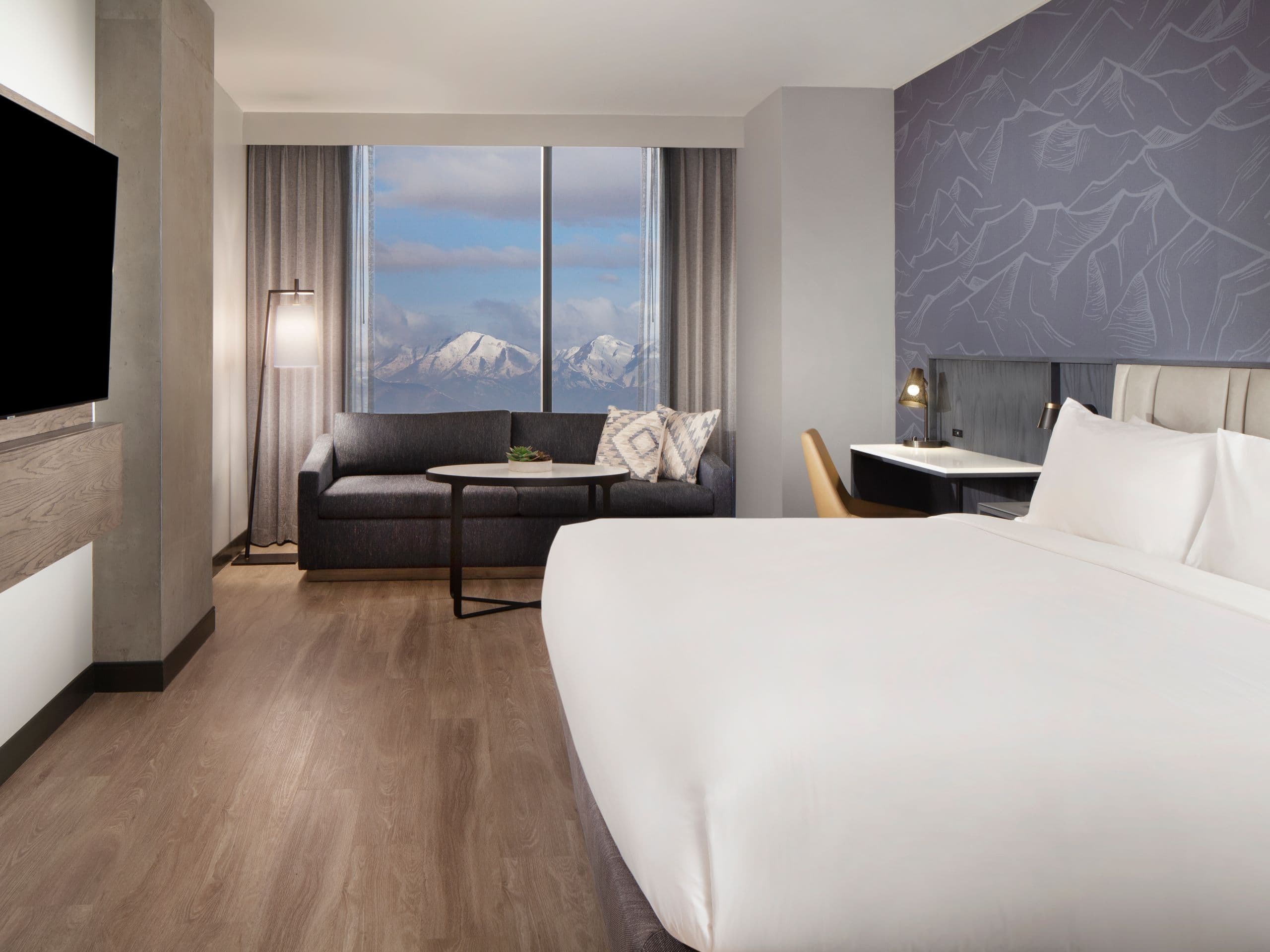 King View Guestroom