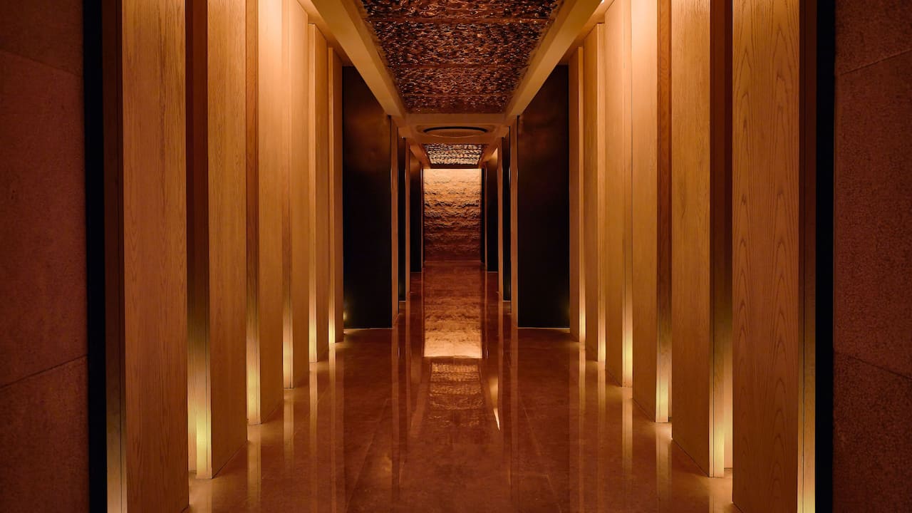 Hyatt Regency Cairo West Pure Spa Corridor