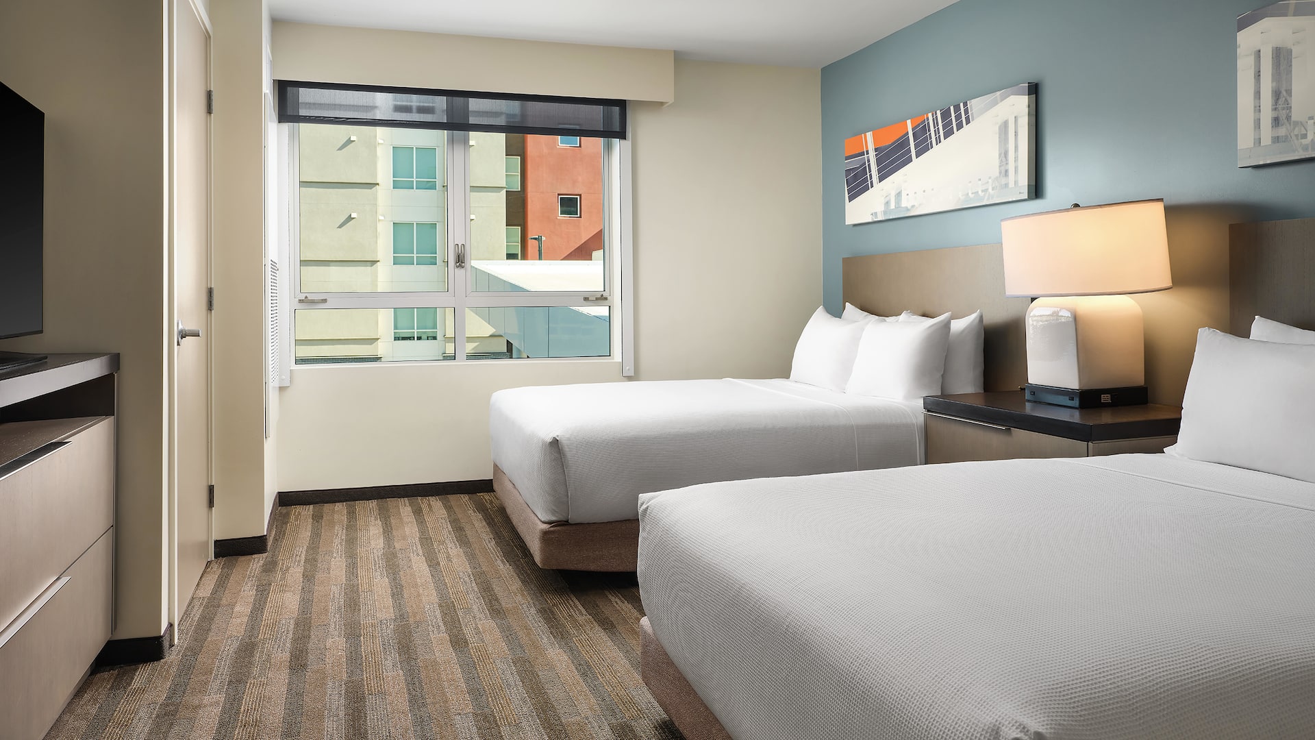 Hyatt House LA - University Medical Center Guestroom Double Beds