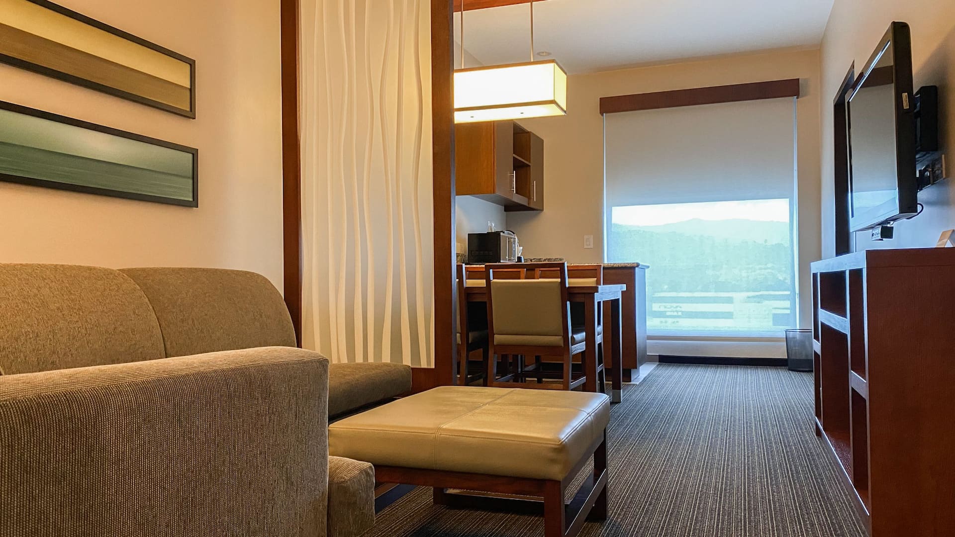 Hyatt Place San Jose/Pinares Suite Living Room Area