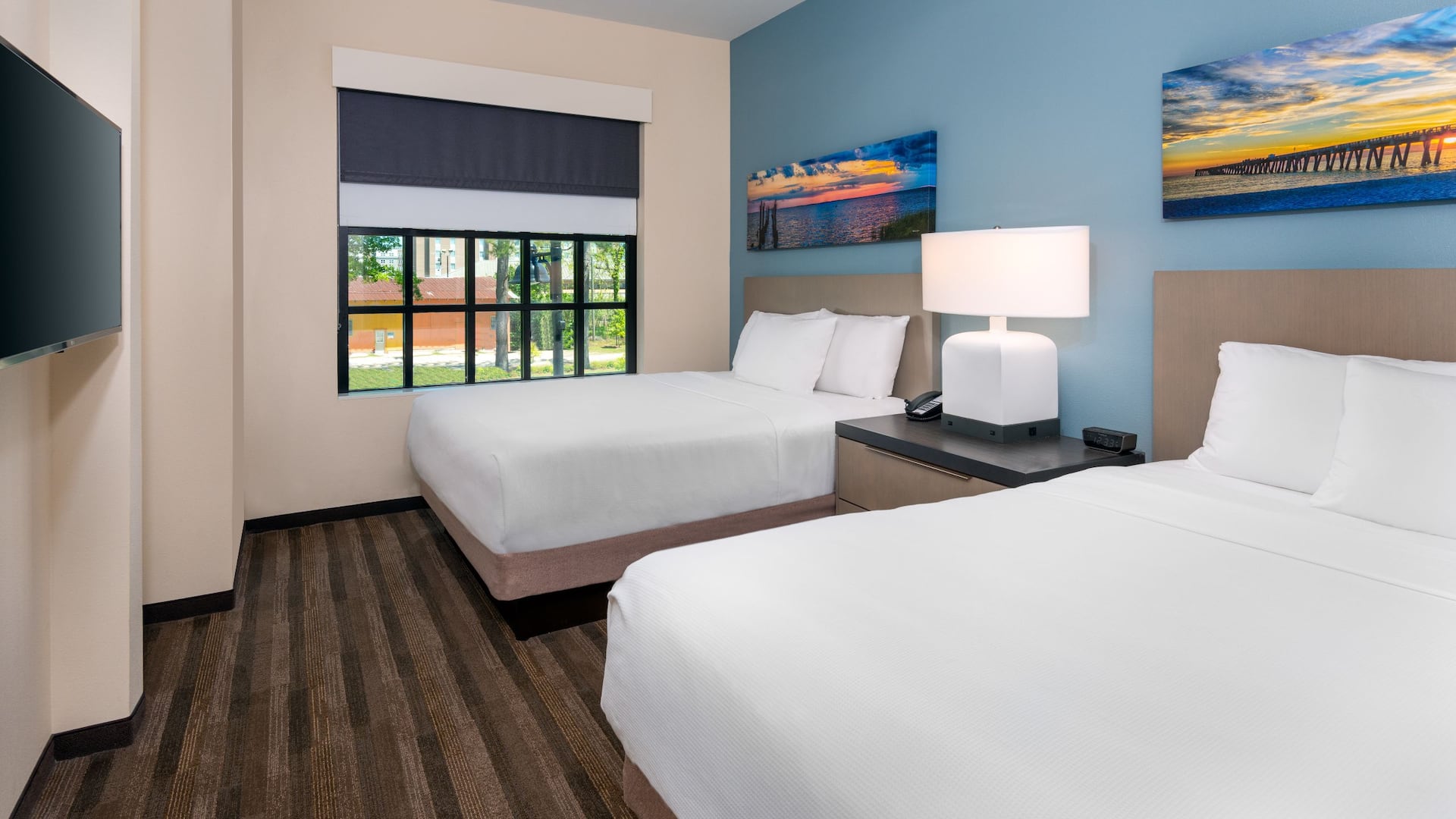 2 из 4 Hyatt House Tallahassee Capitol - University 2 Queen Suite Bed