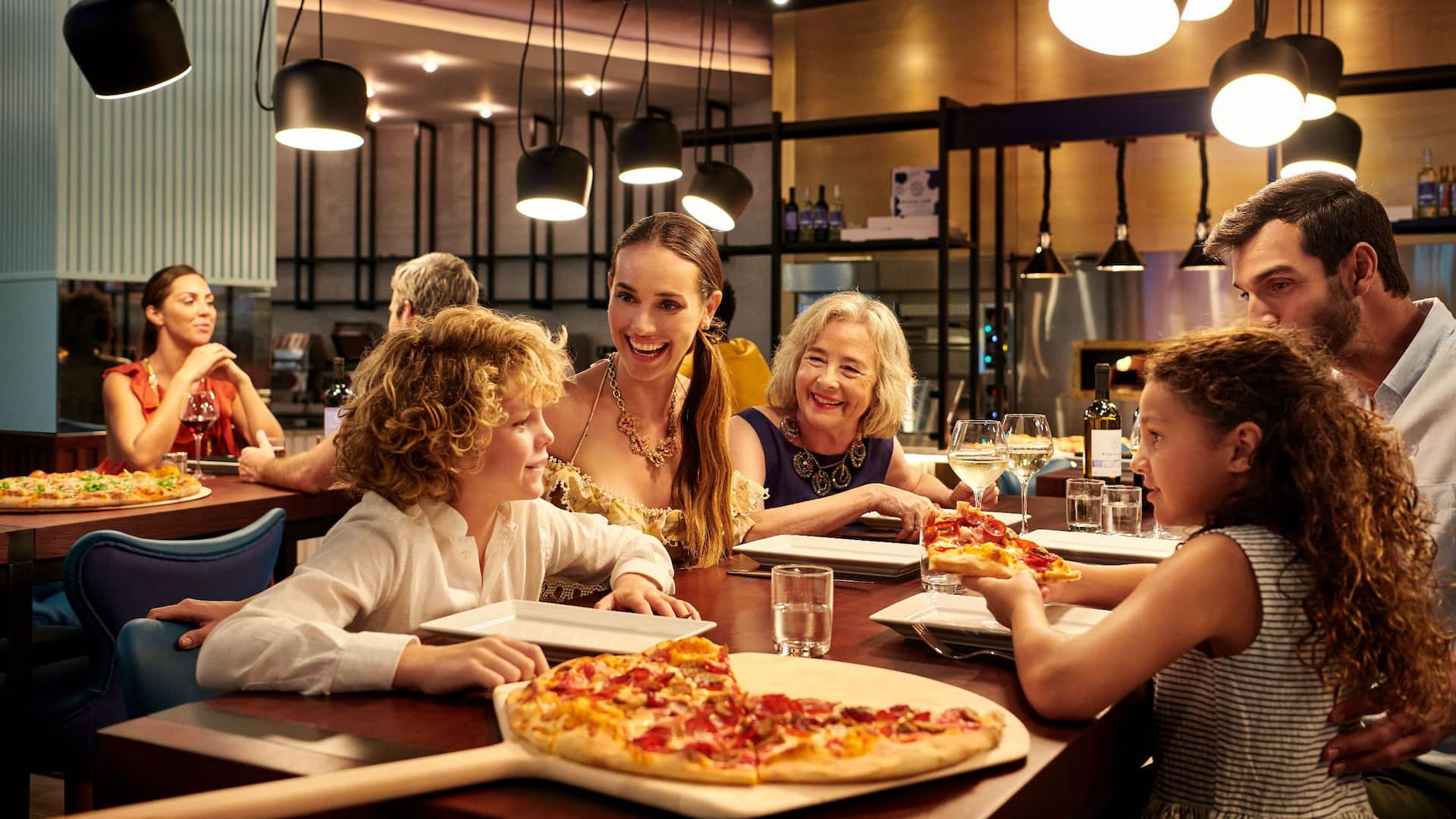 Grand Hyatt Baha Mar Family Dining At Pizza Lab
