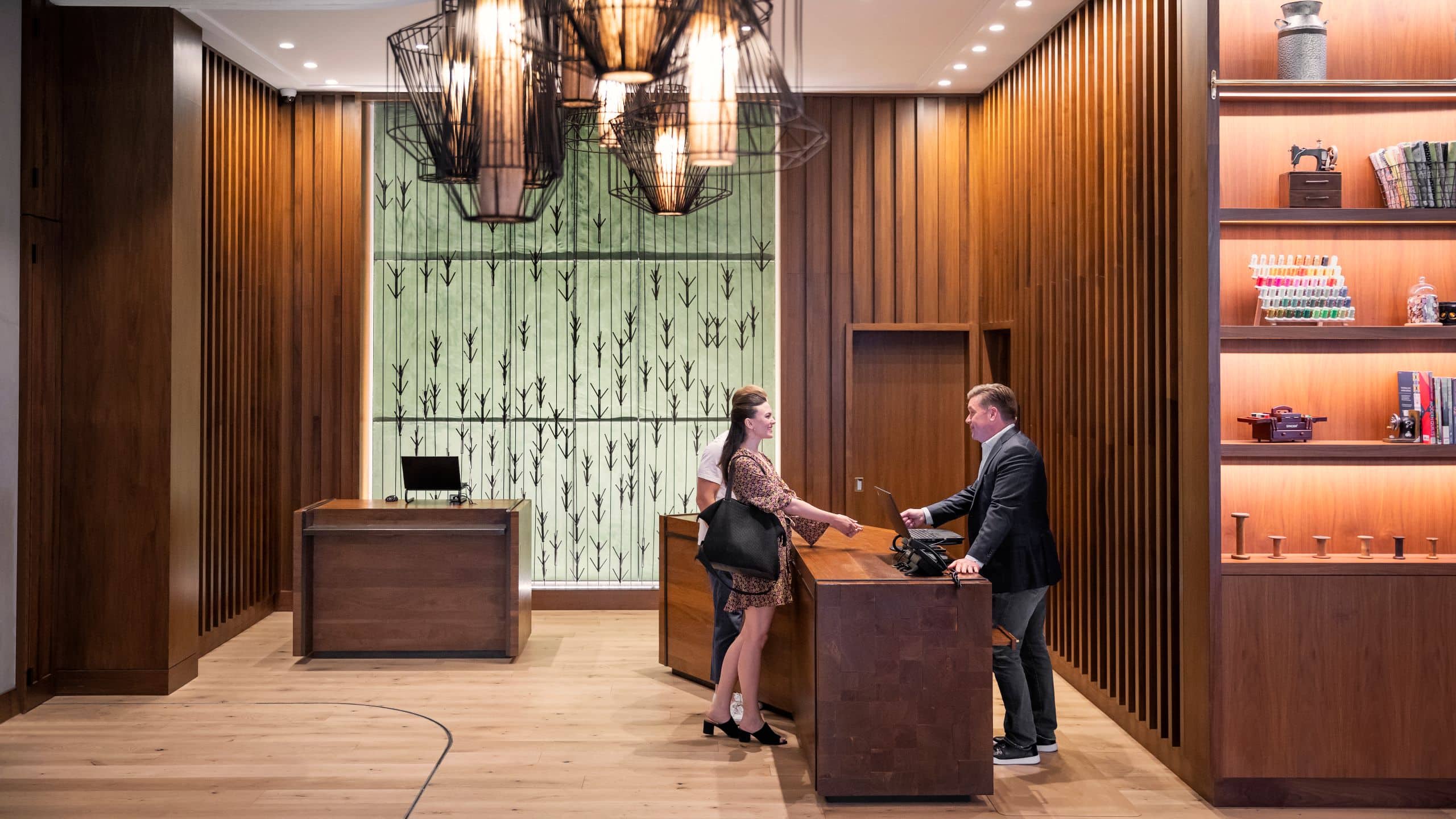 Hyatt Centric Center City Philadelphia Couple Reception Area