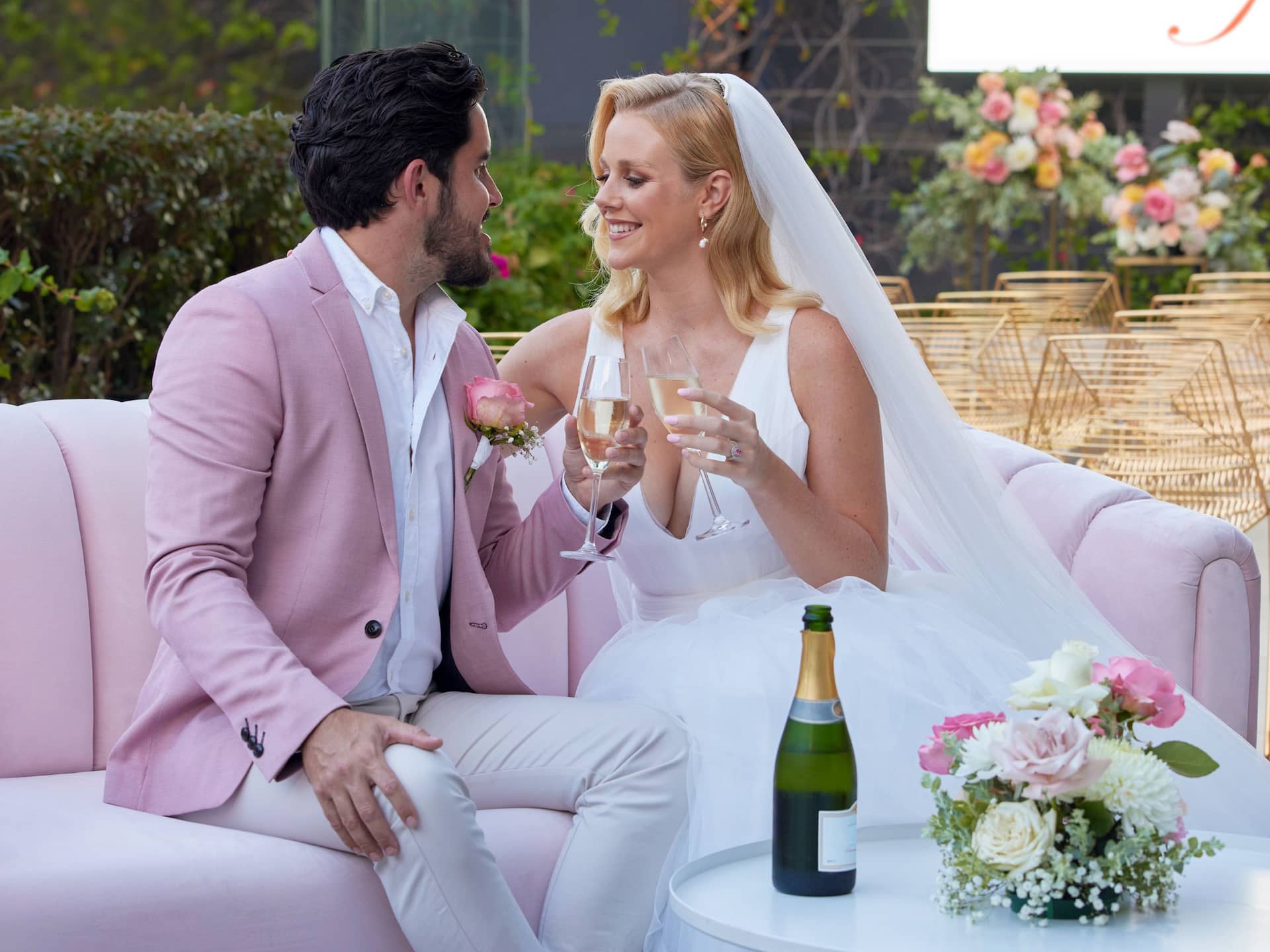 Hyatt Regency Brisbane Wedding First Cheers