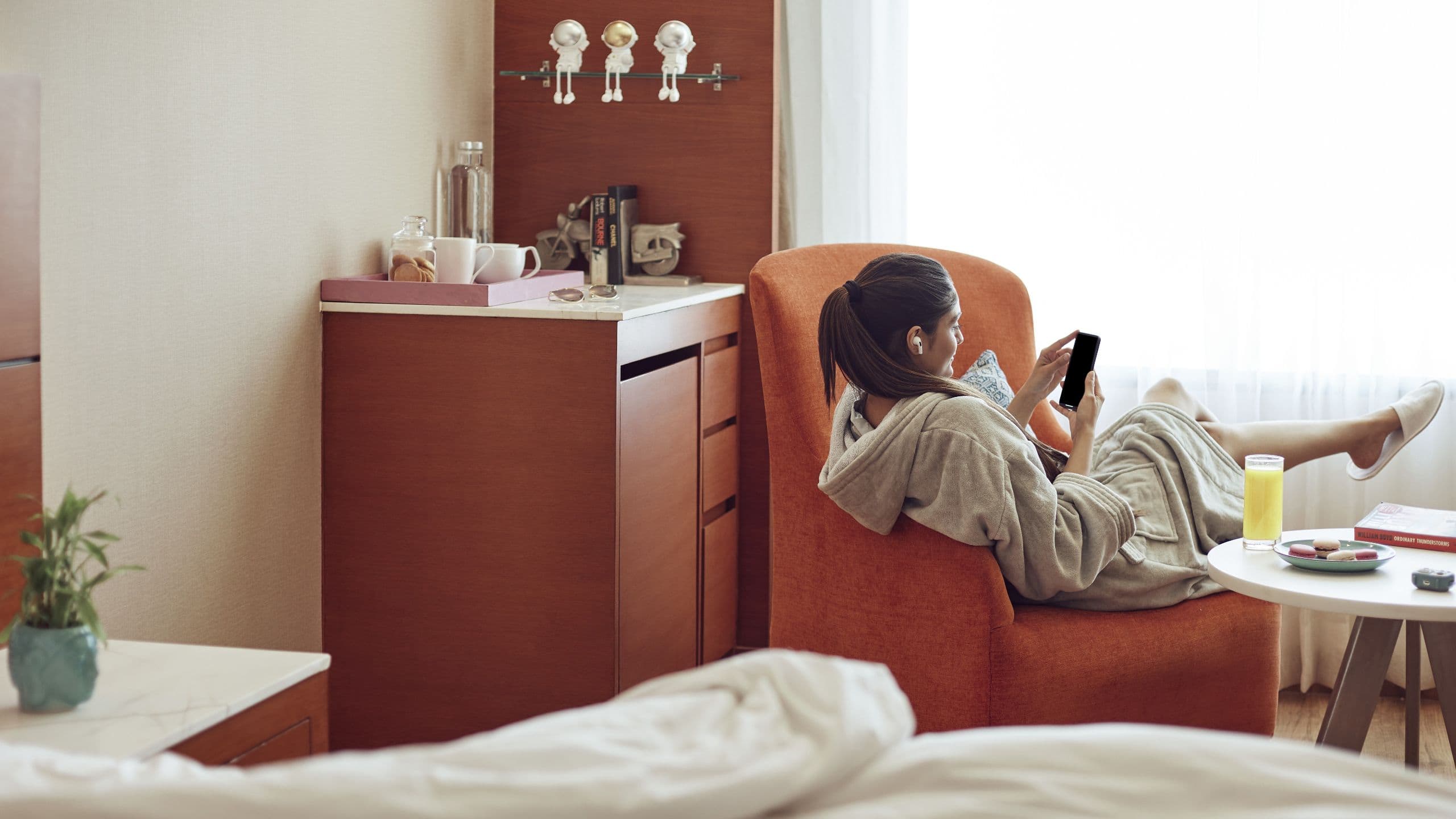 Hyatt Centric Janakpuri New Delhi Lifestyle Guestroom