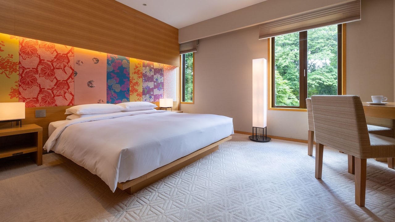 Guest Room King Hyatt Regency Kyoto