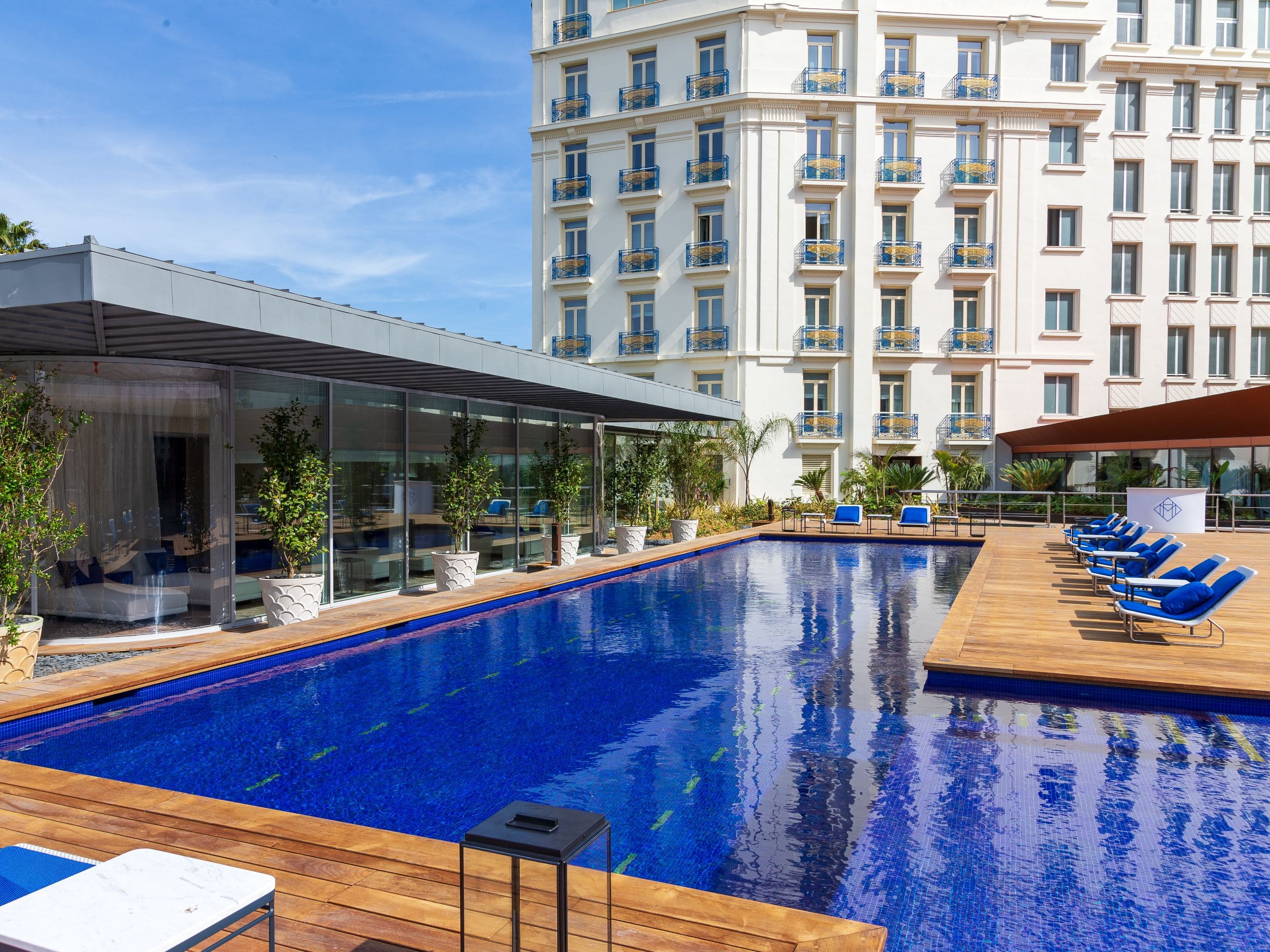 Hôtel Martinez Oasis Spa Pool Seating