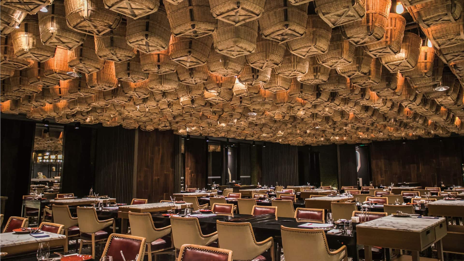 Grand Hyatt Chengdu Dinning Hall Tables Chairs