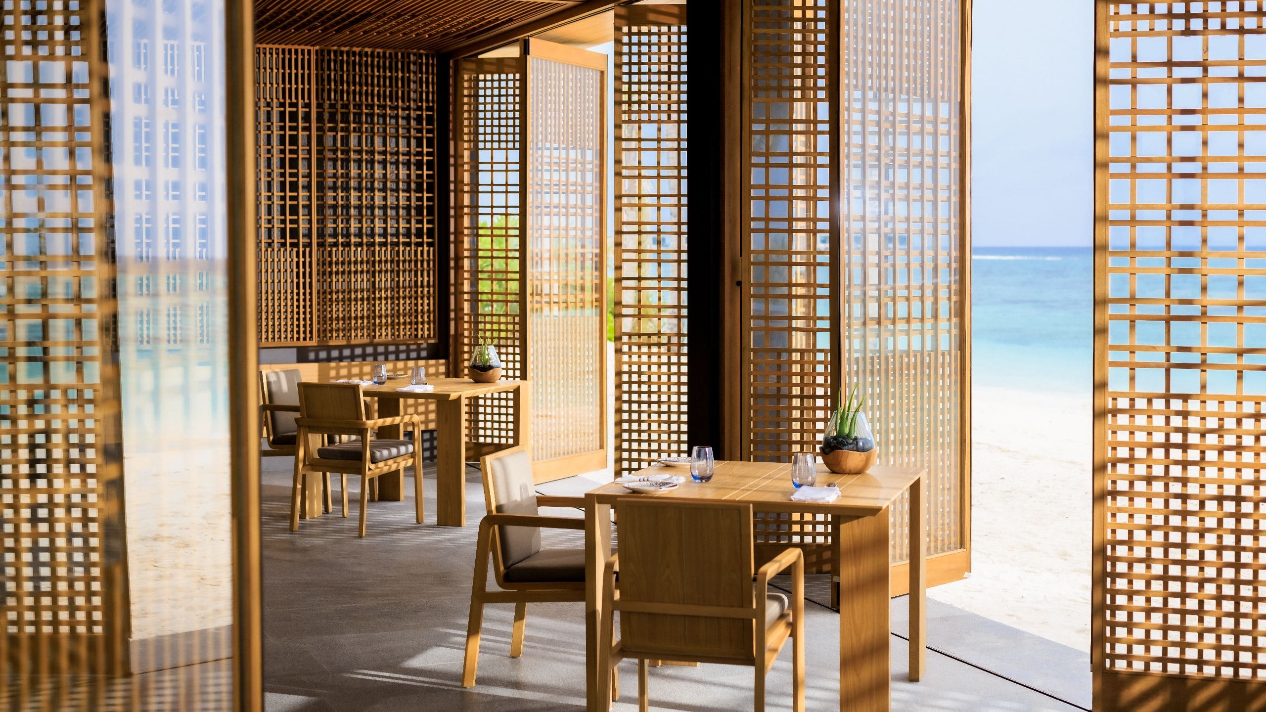Alila Kothaifaru Maldives Seasalt Restaurant