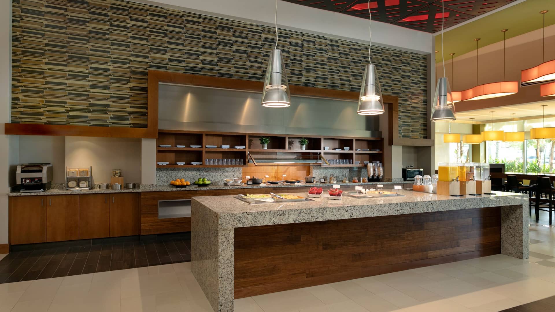 Hyatt Place Bayamón Breakfast Buffet