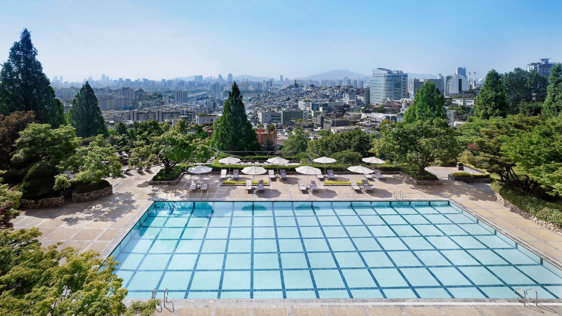 Grand Hyatt Seoul Swimming Pool Morning  View