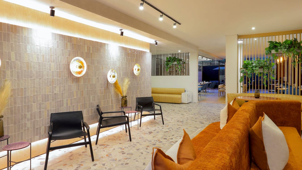Hyatt House Johannesburg Rosebank | Lobby Entrance 