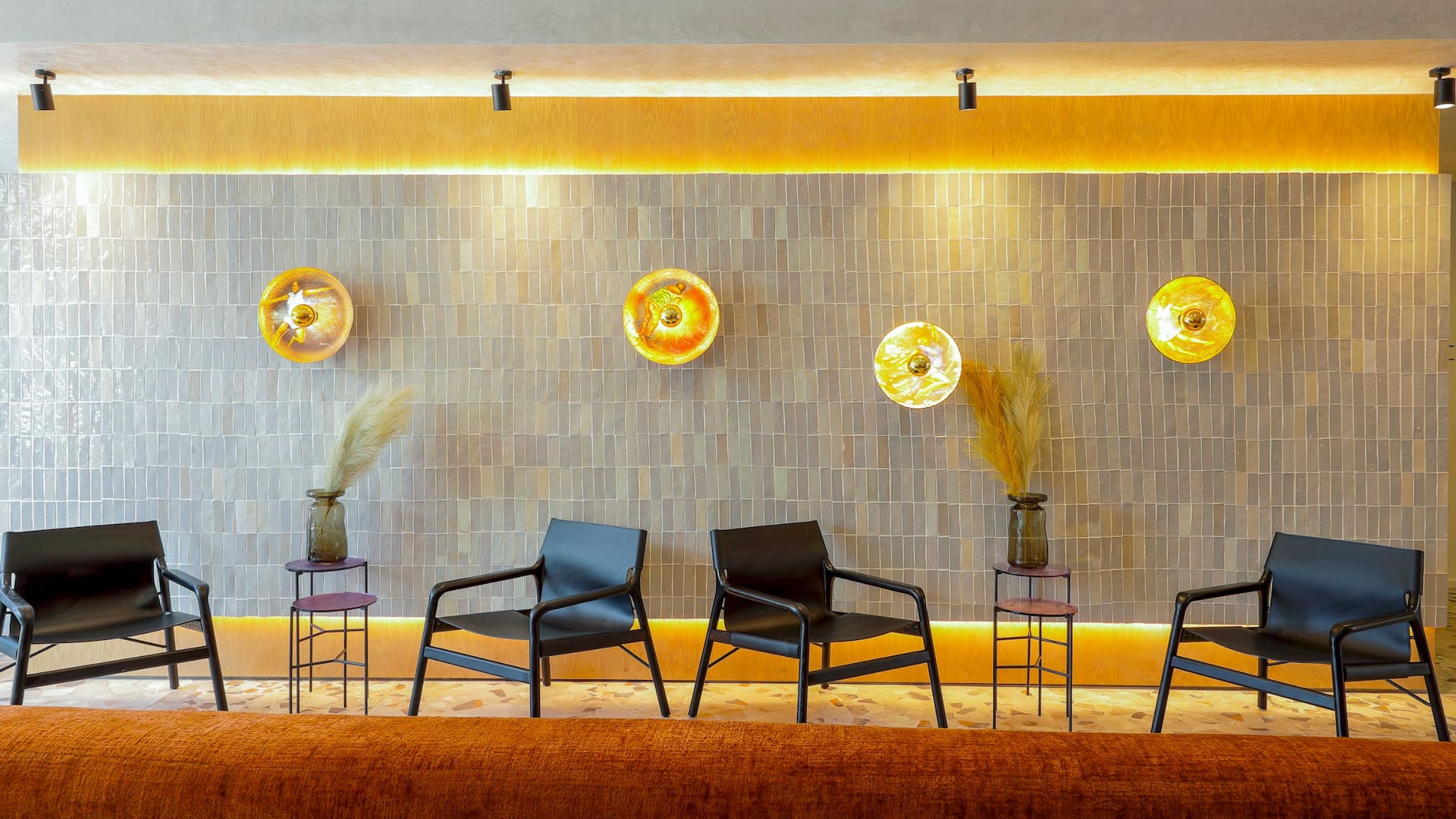 Hyatt House Johannesburg Rosebank Front Entrance Wall Chairs