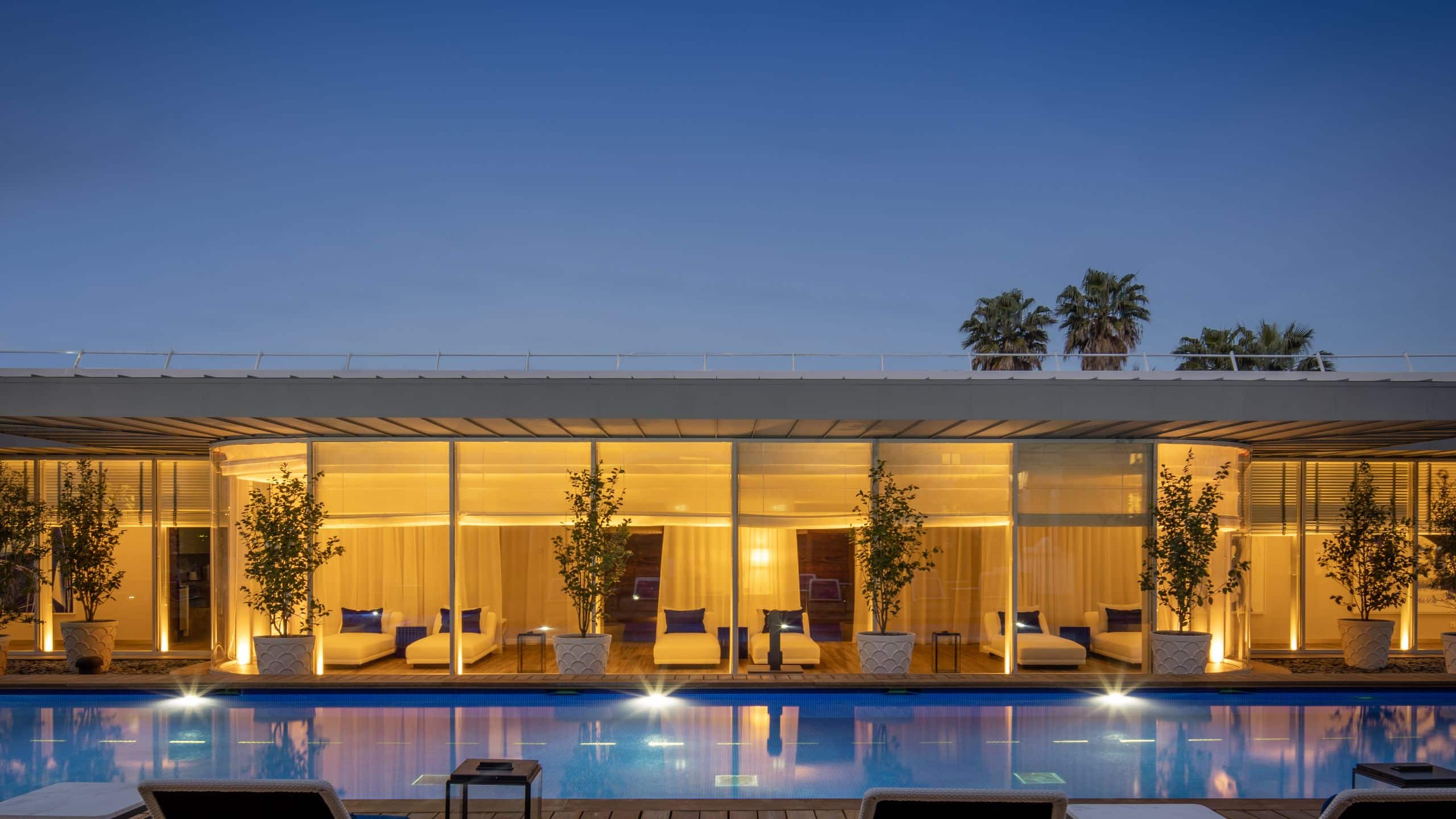 Hôtel Martinez Pool Lights