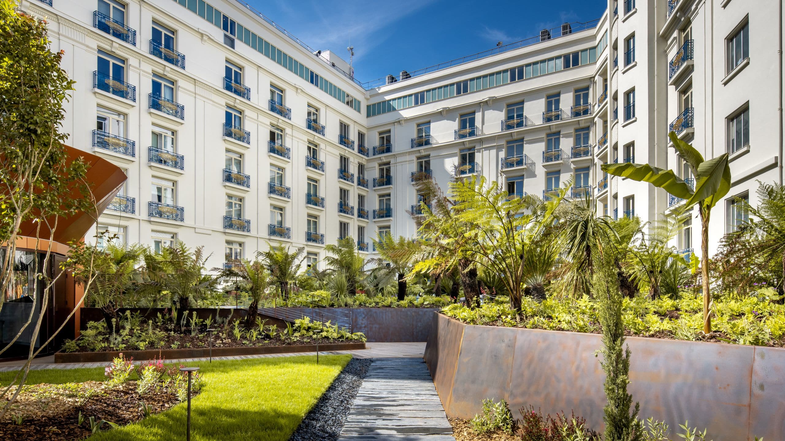 Hôtel Martinez Promenade Daytime View