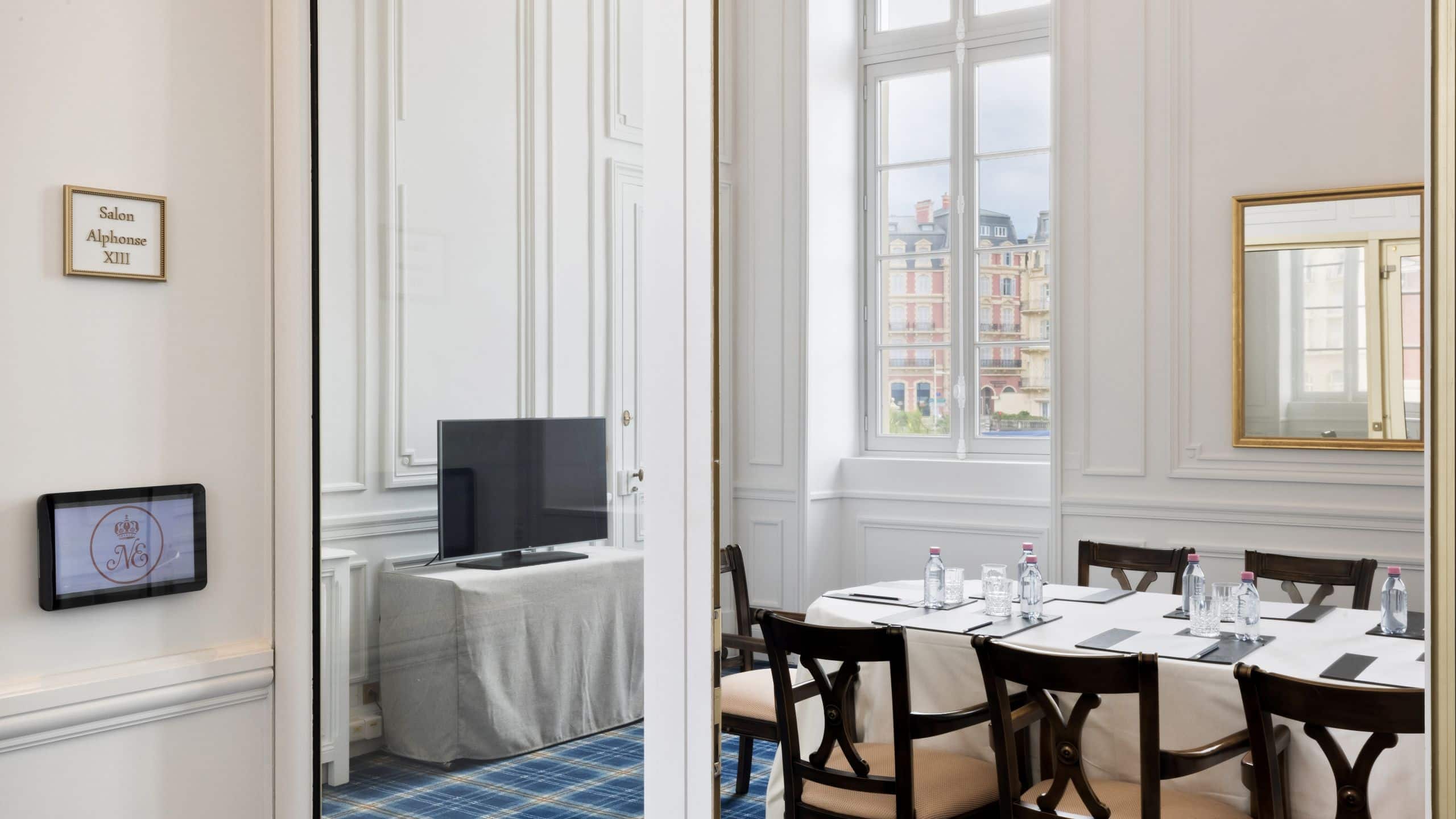 Hôtel du Palais Biarritz Meeting Room Alphonse Xiii Outside