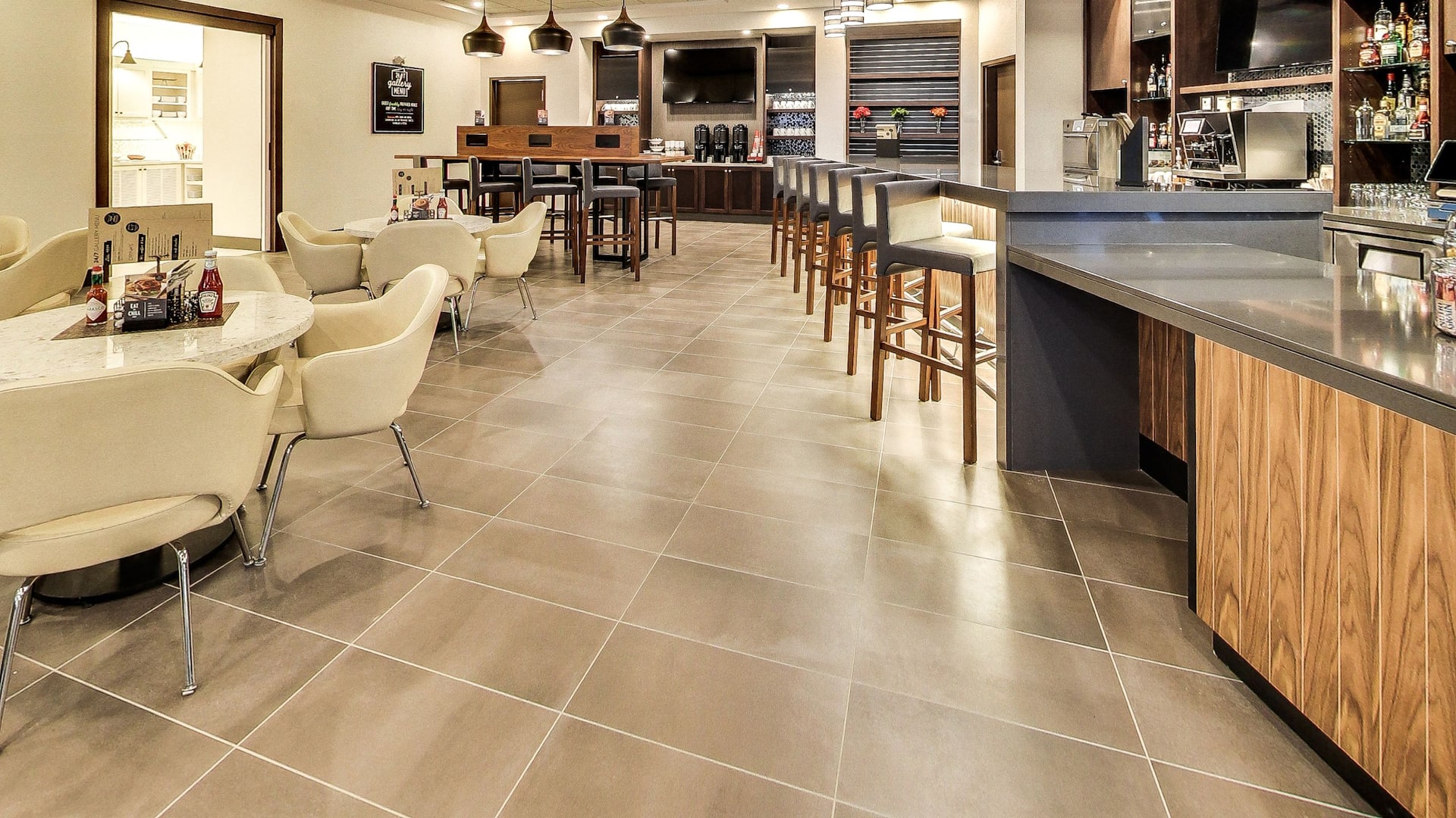 Hyatt Place Edmonton-West Bar Seating Barstools