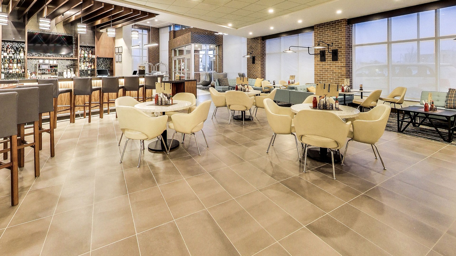 Hyatt Place Edmonton-West Bar Seating Windows