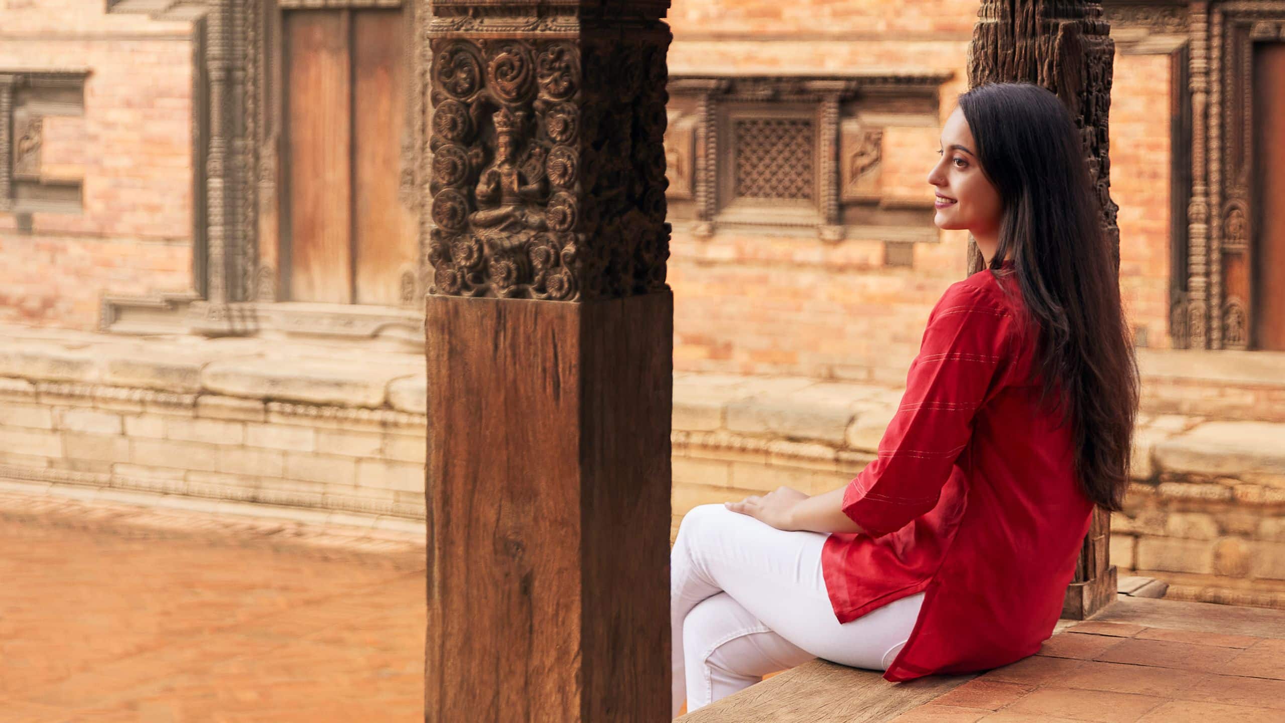Hyatt Regency Kathmandu Bhaktapur Dubar Square Woman Smiling
