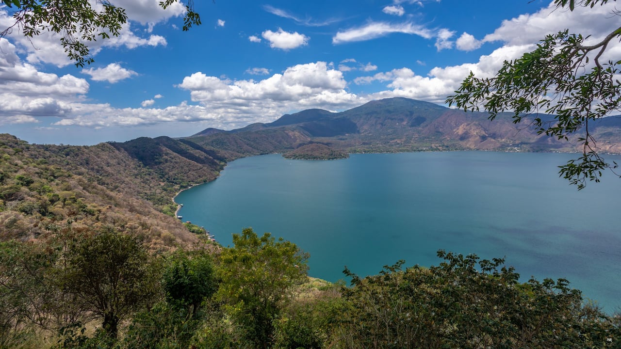 Coatepeque Lake Views