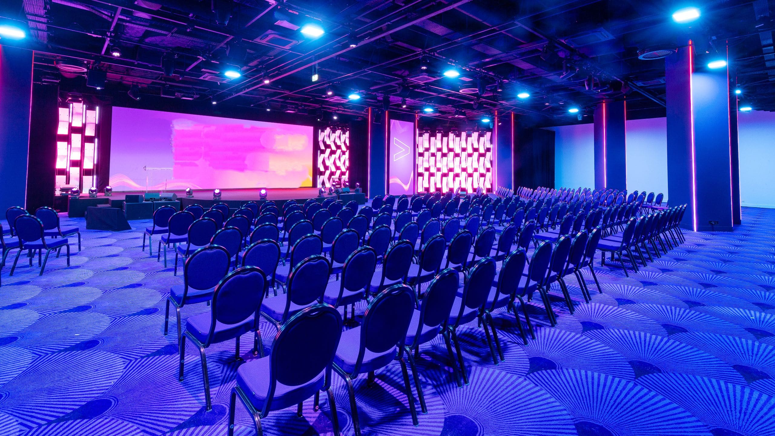 Hôtel Martinez Ballroom Le Festival Set Up Theatre Left Blue