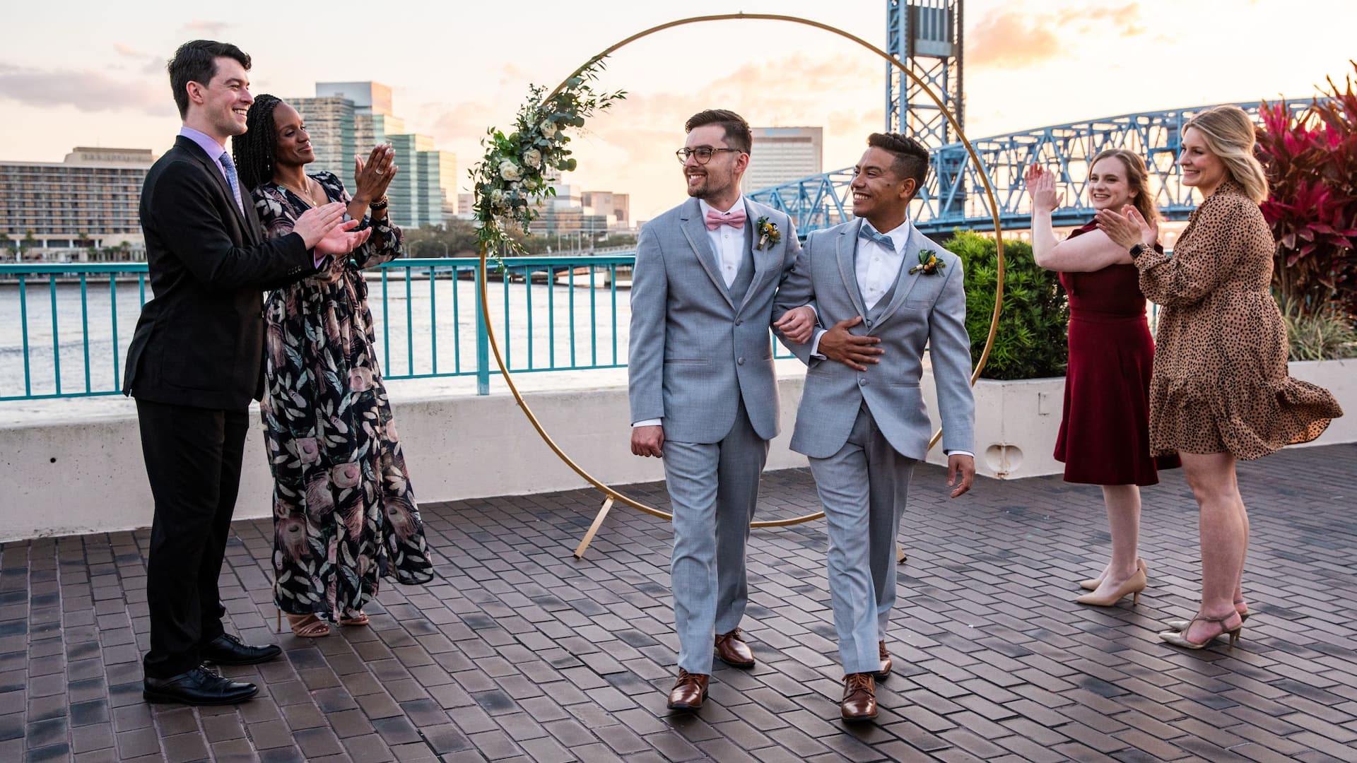 Hyatt Regency Jacksonville Riverfront River Deck Group Grooms Walking