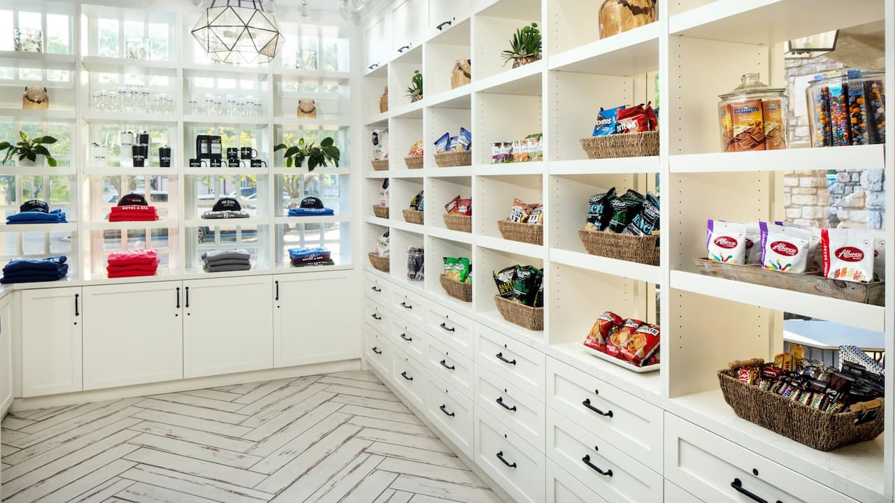 Elms grab & go market with displays