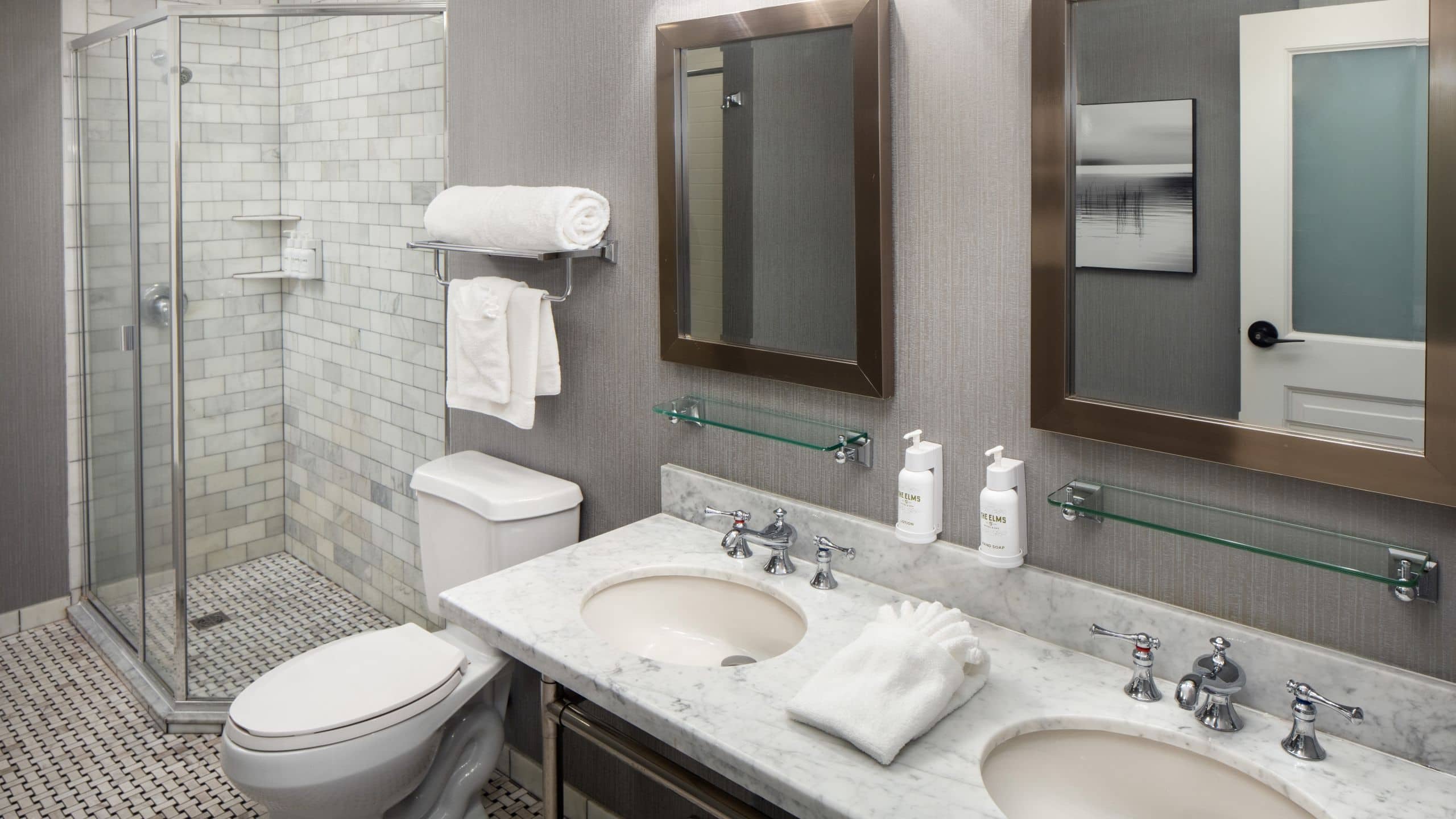 4 de 5 The Elms Hotel & Spa Royal Presidential Suite Bathroom