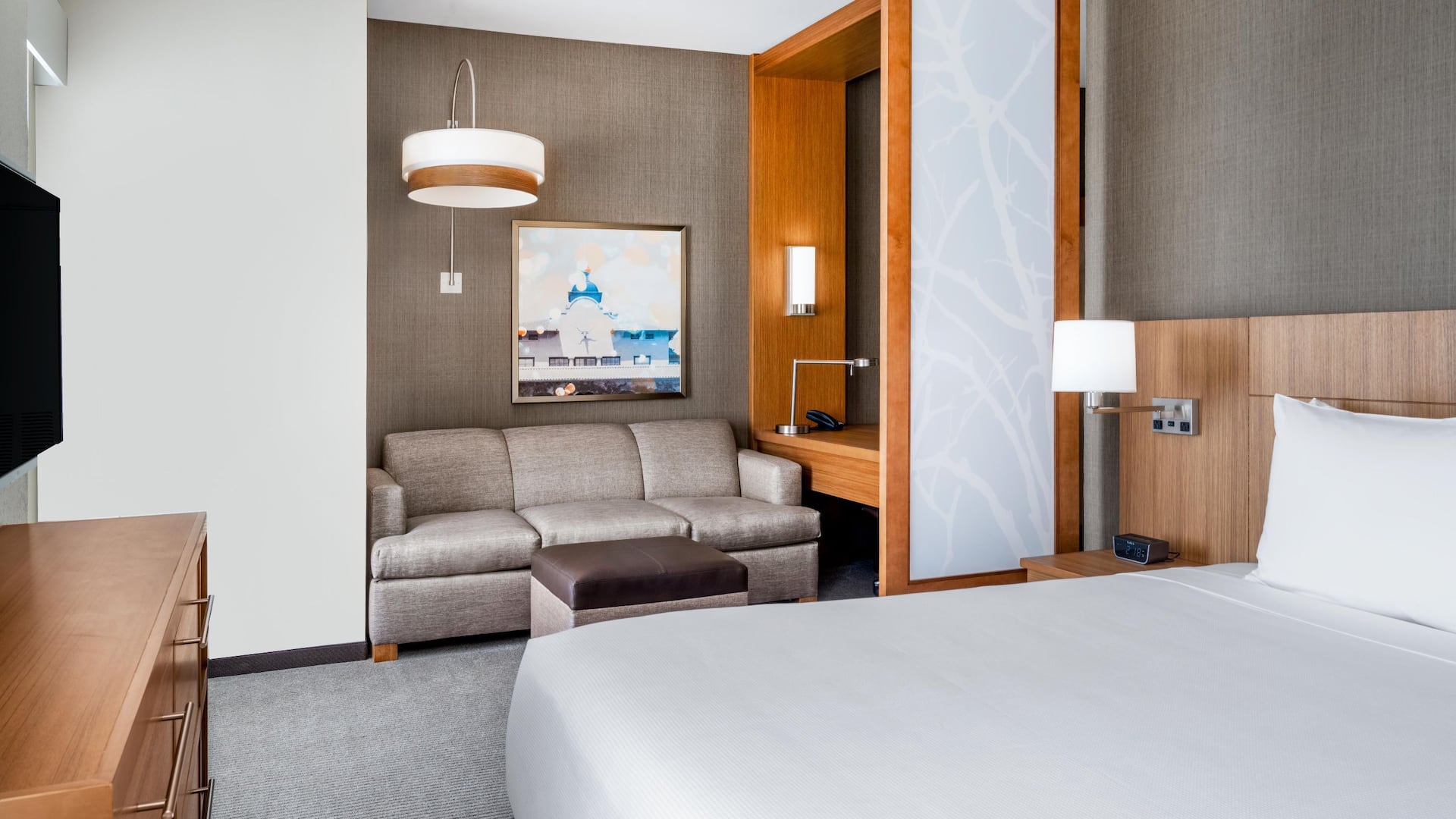 Hyatt Place Fort Worth / Alliance Town Center Suite Bedroom Bed Couch