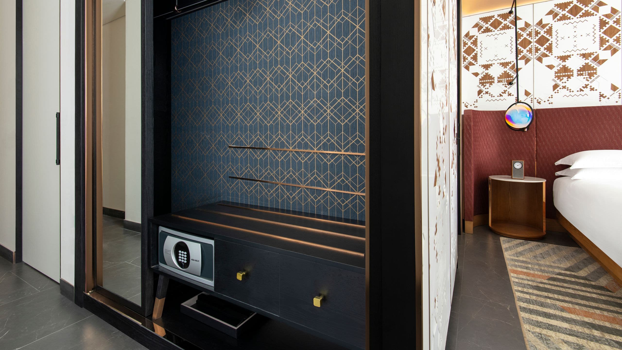 Andaz Doha King Wardrobe