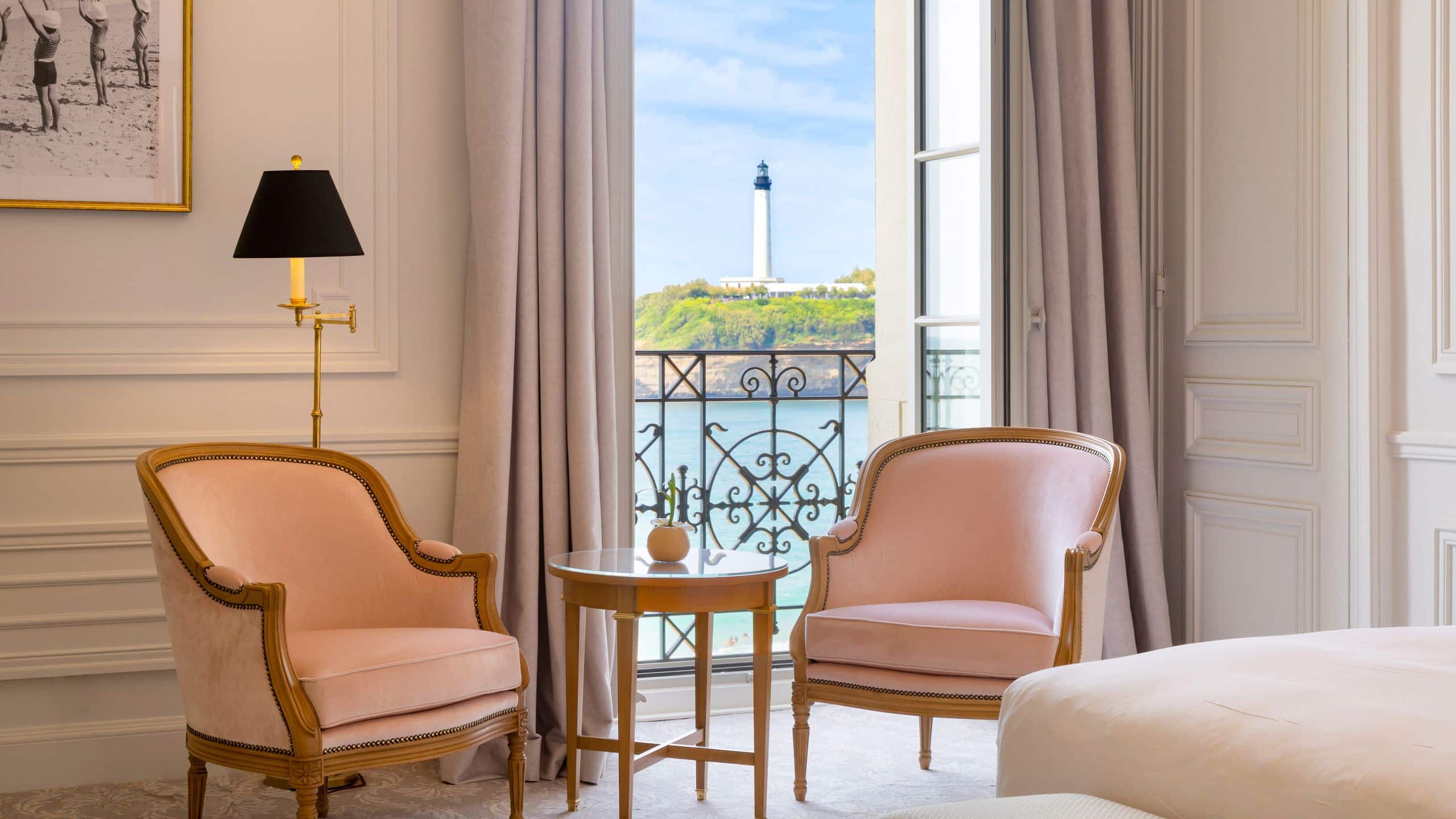 6/6 Hôtel du Palais Biarritz Classic Guestroom Two Armchairs