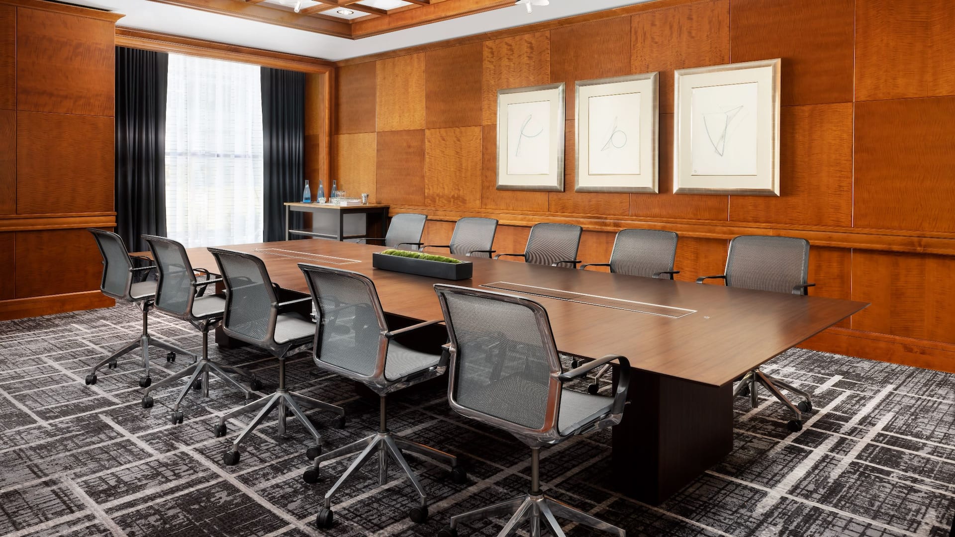 Hyatt Regency San Francisco Downtown SOMA Meeting Room Boardroom Table Setup