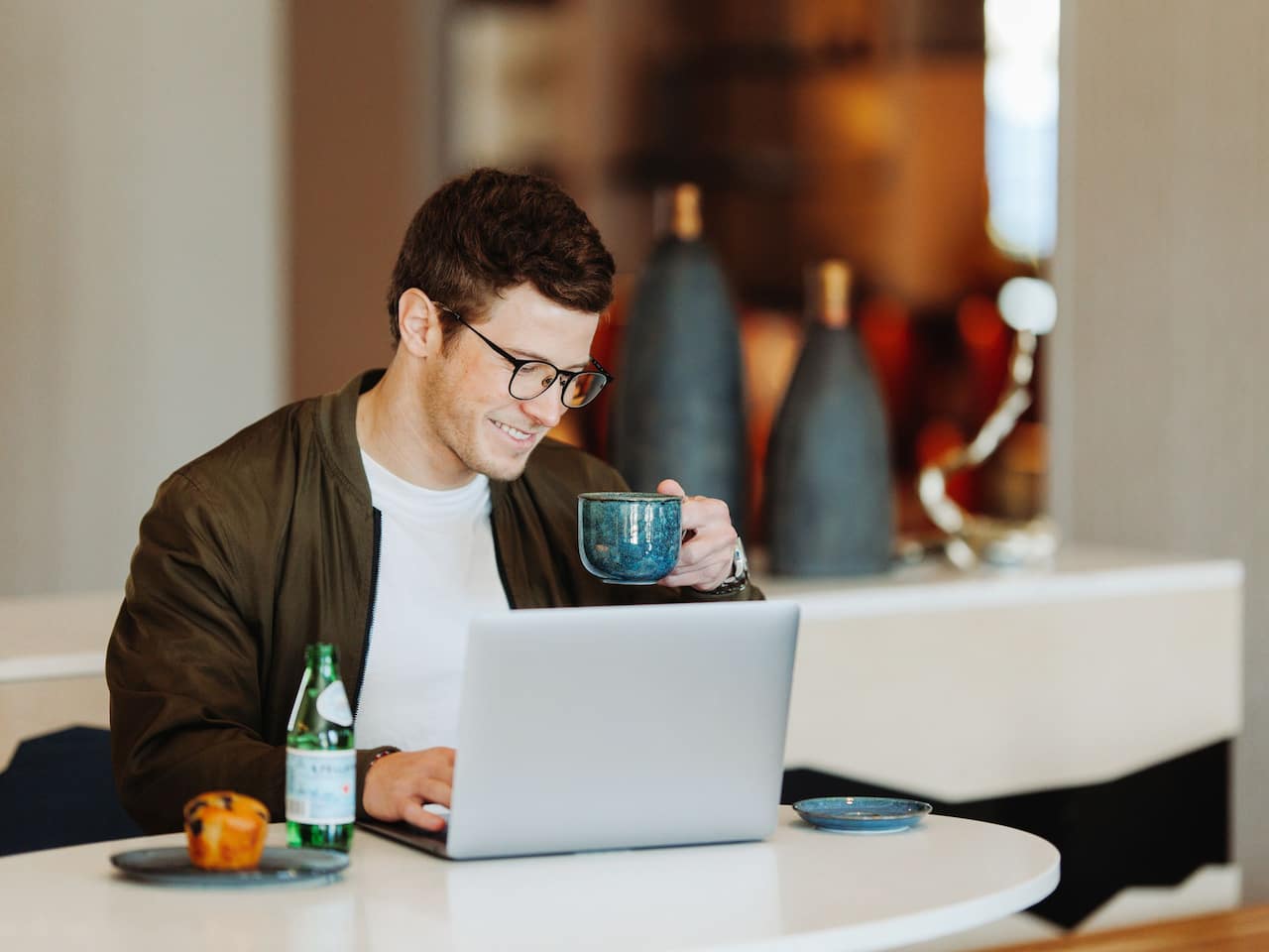 Lobby Laptop Drinking Beverage