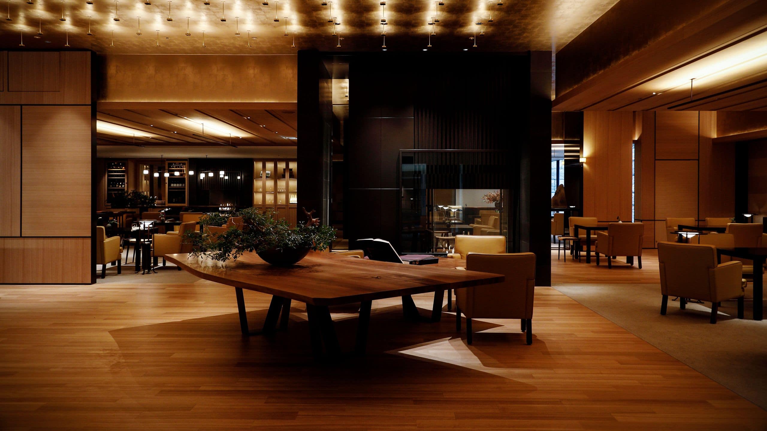 Park Hyatt Kyoto The Living Room Dining Tables Seating