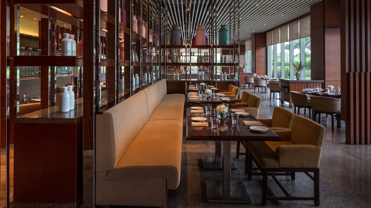 Hyatt Regency Chandigarh Urban Cafe 