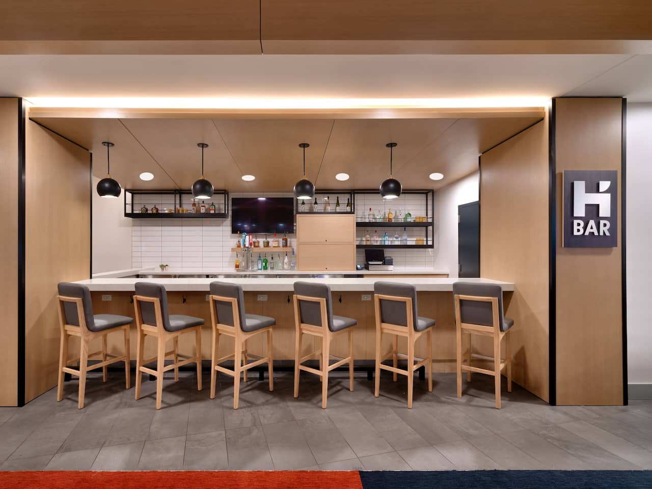 Lobby H Bar