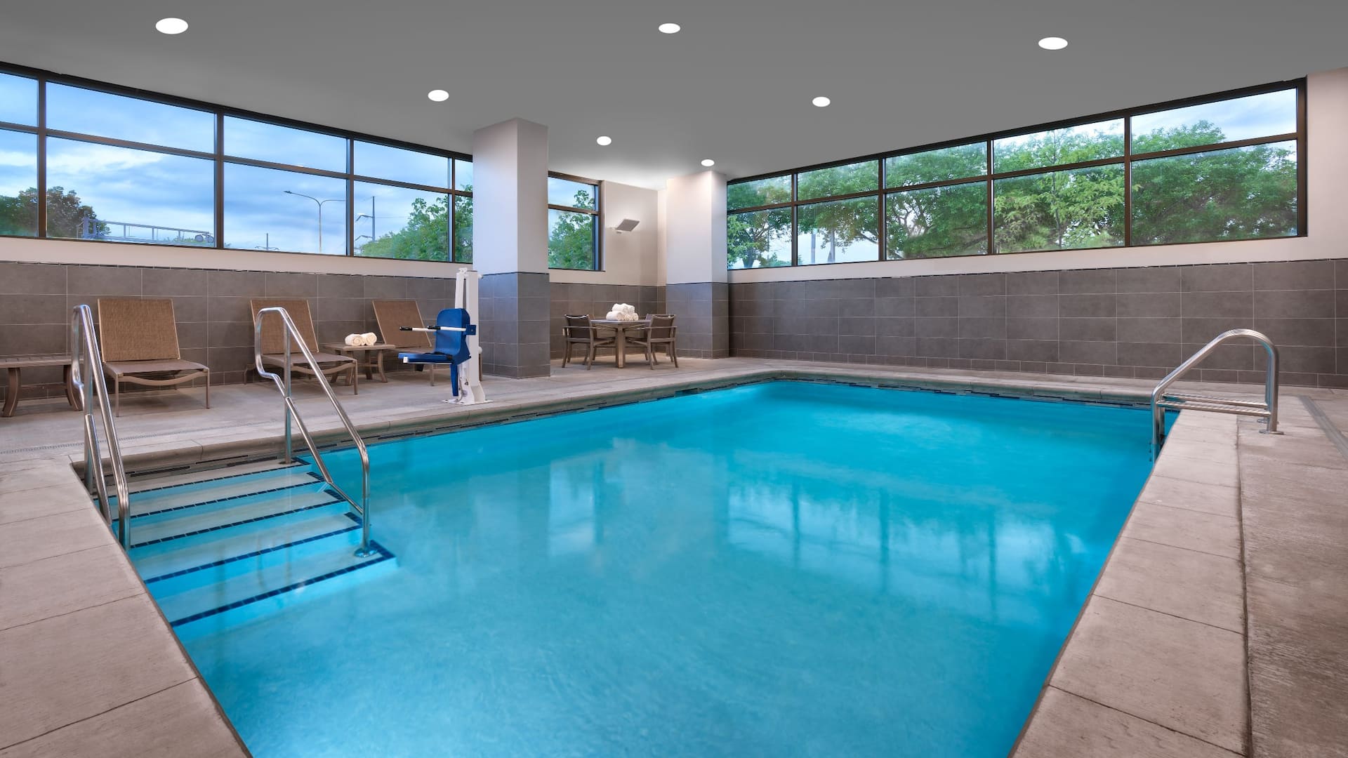 Hyatt House Rochester / Mayo Clinic Area Rstxr Pool