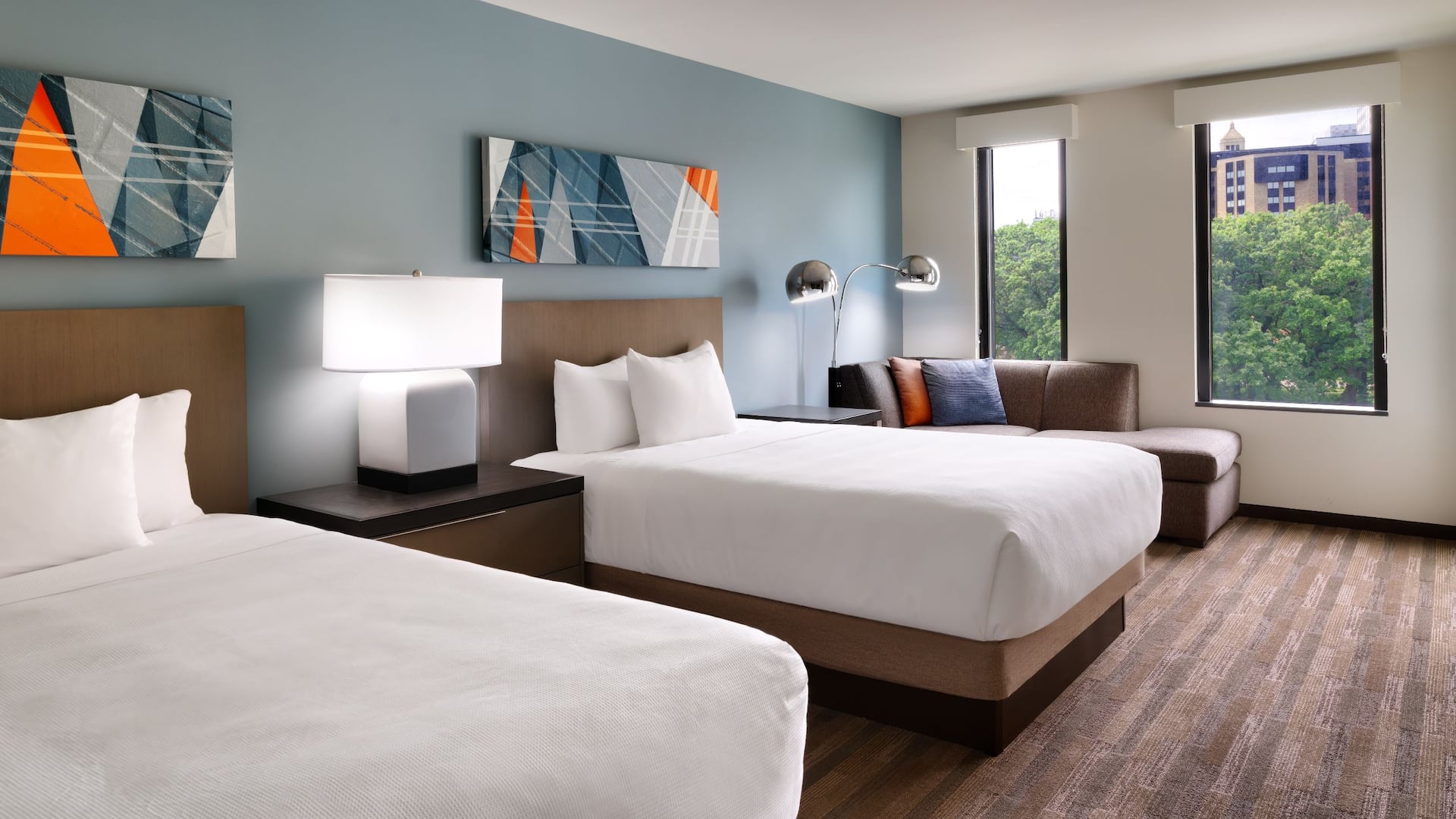 Hyatt House Rochester / Mayo Clinic Area Two Queen Den