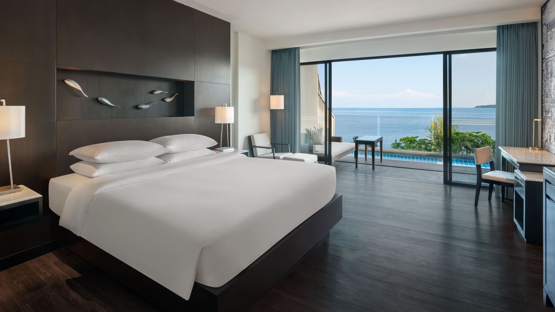 1 จาก 5 Hyatt Regency Phuket Resort King Bedroom With Plunge Pool Bedroom