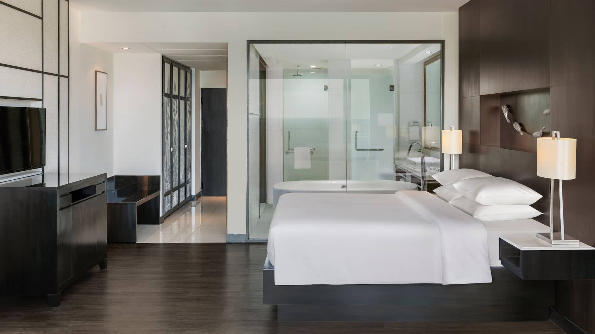 5 จาก 5 Hyatt Regency Phuket Resort King Bedroom With Plunge Pool Bedroom Inside